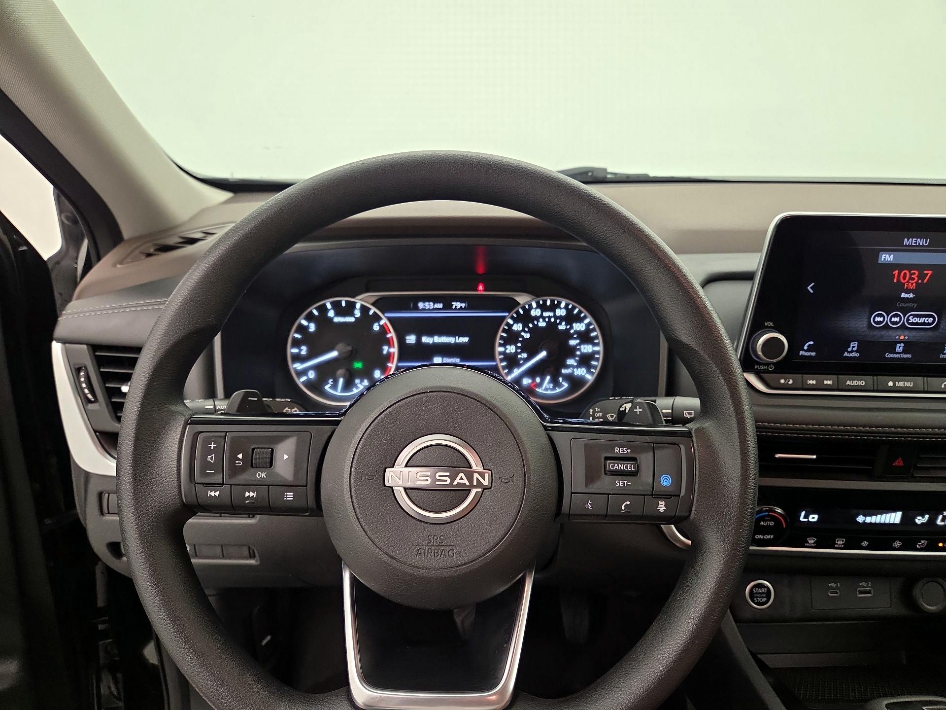 Thumbnail: 2023 Nissan Rogue - 10