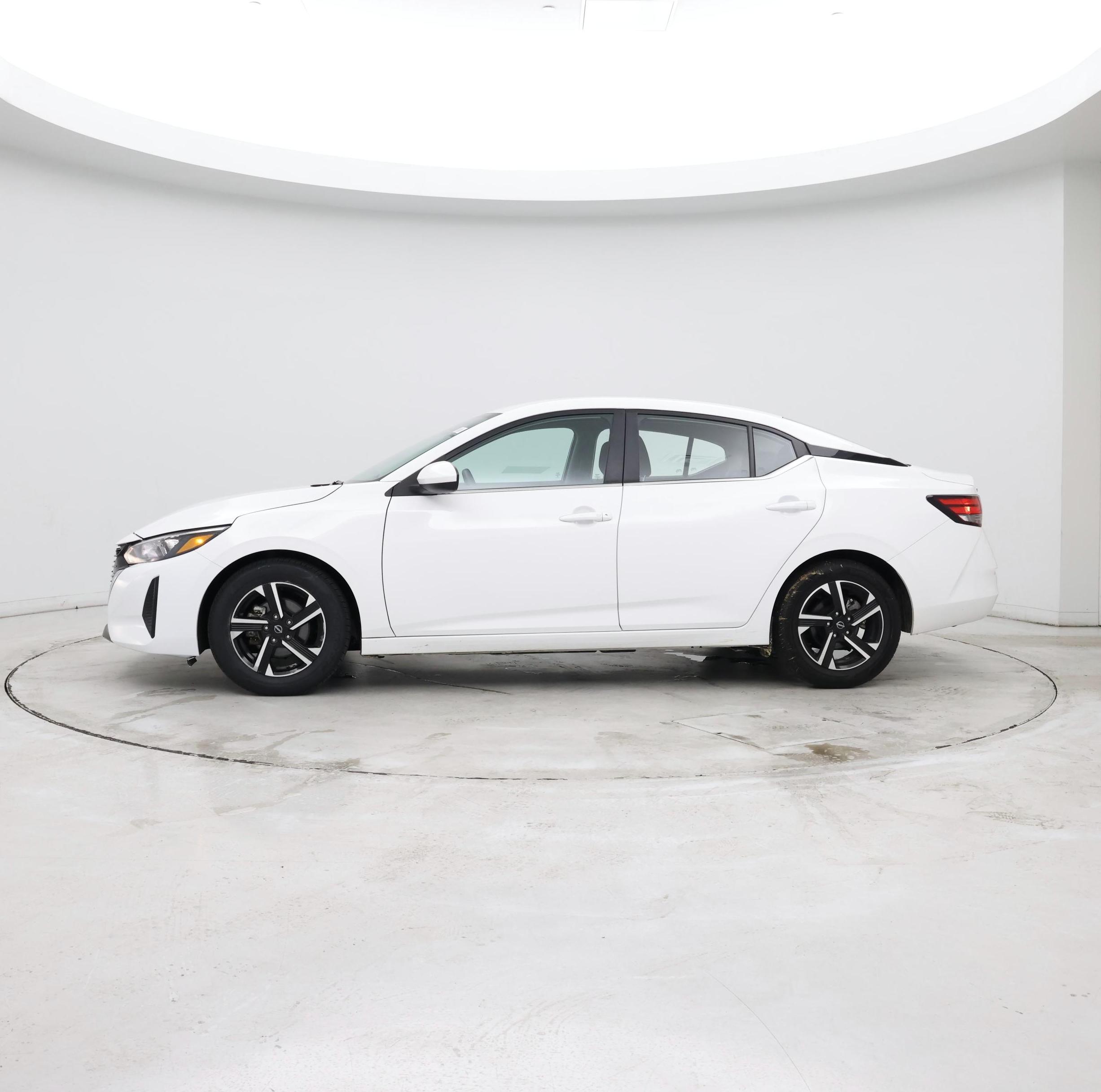 Thumbnail: 2024 Nissan Sentra - 2