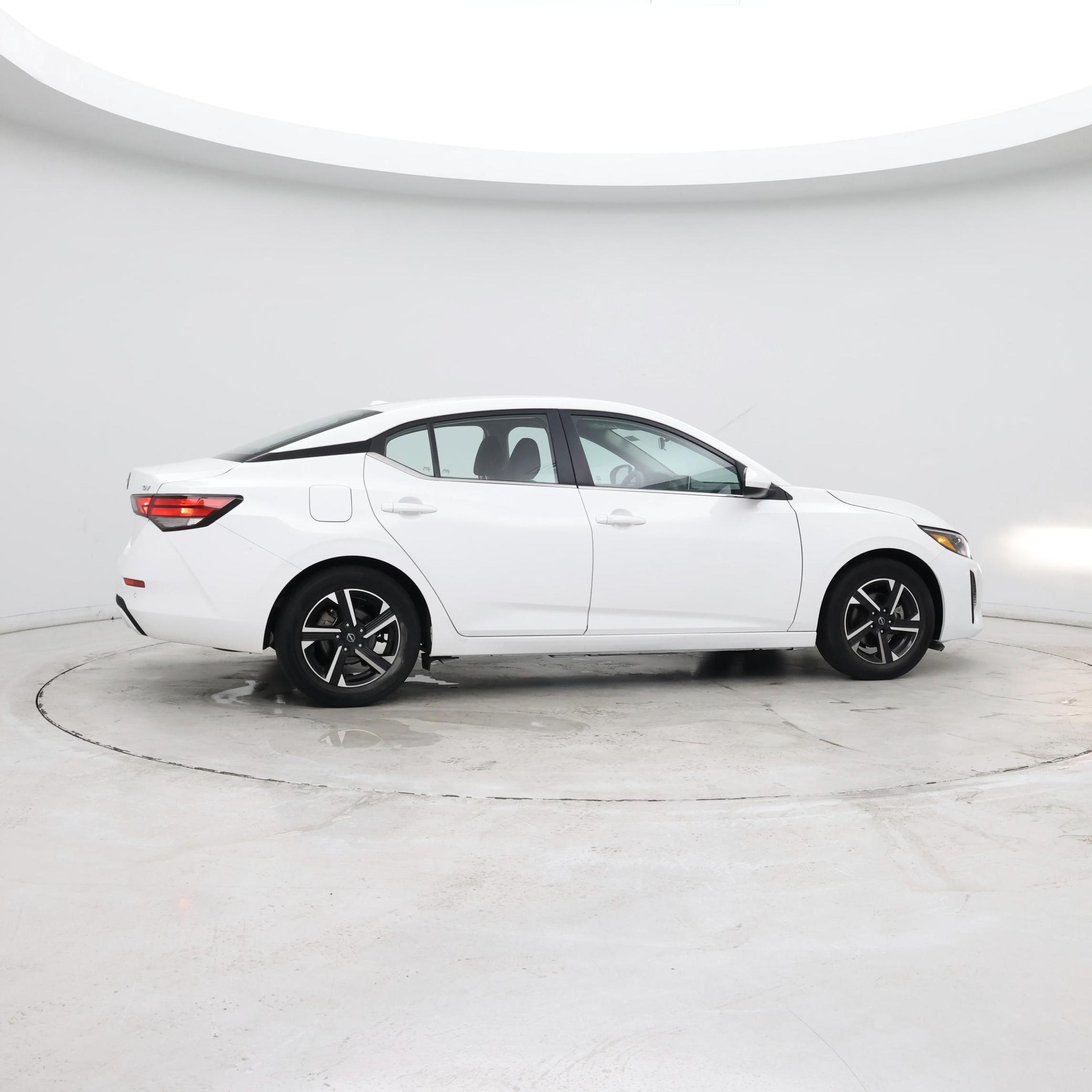 Thumbnail: 2024 Nissan Sentra - 8