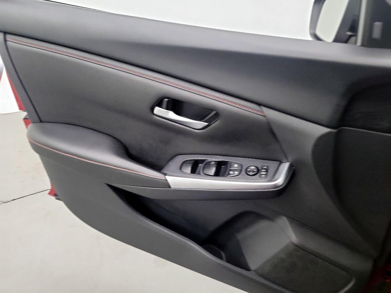 2024 Nissan Sentra SR - Photo 13