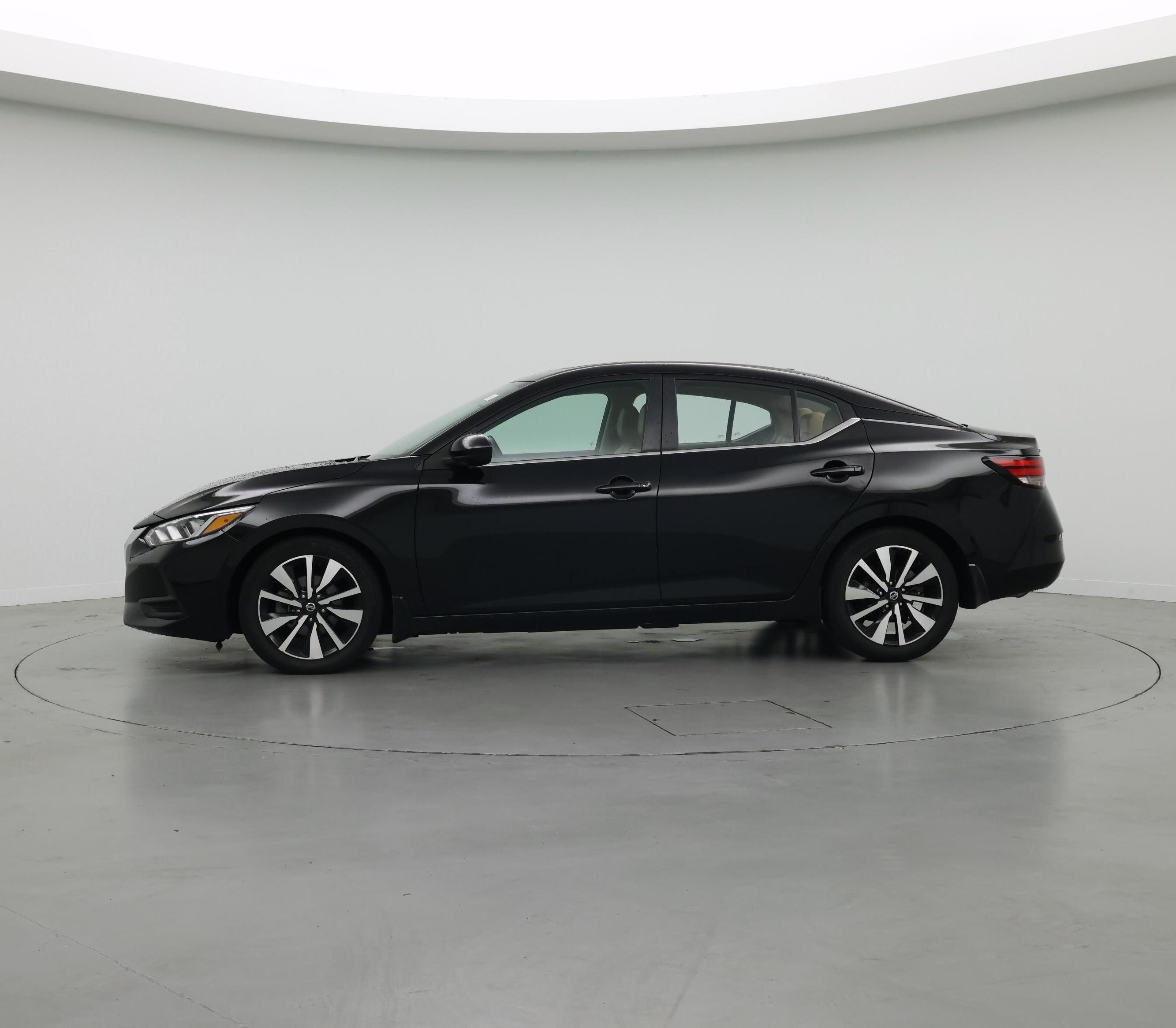 Thumbnail: 2023 Nissan Sentra - 3