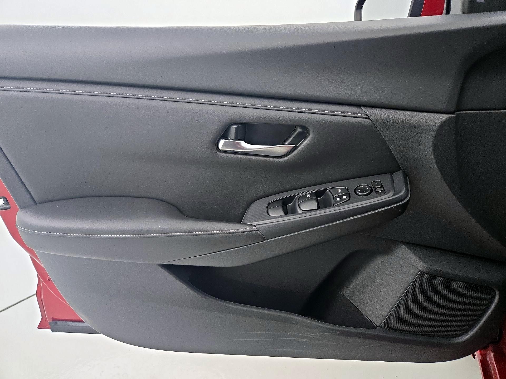 Thumbnail: 2024 Nissan Sentra - 12
