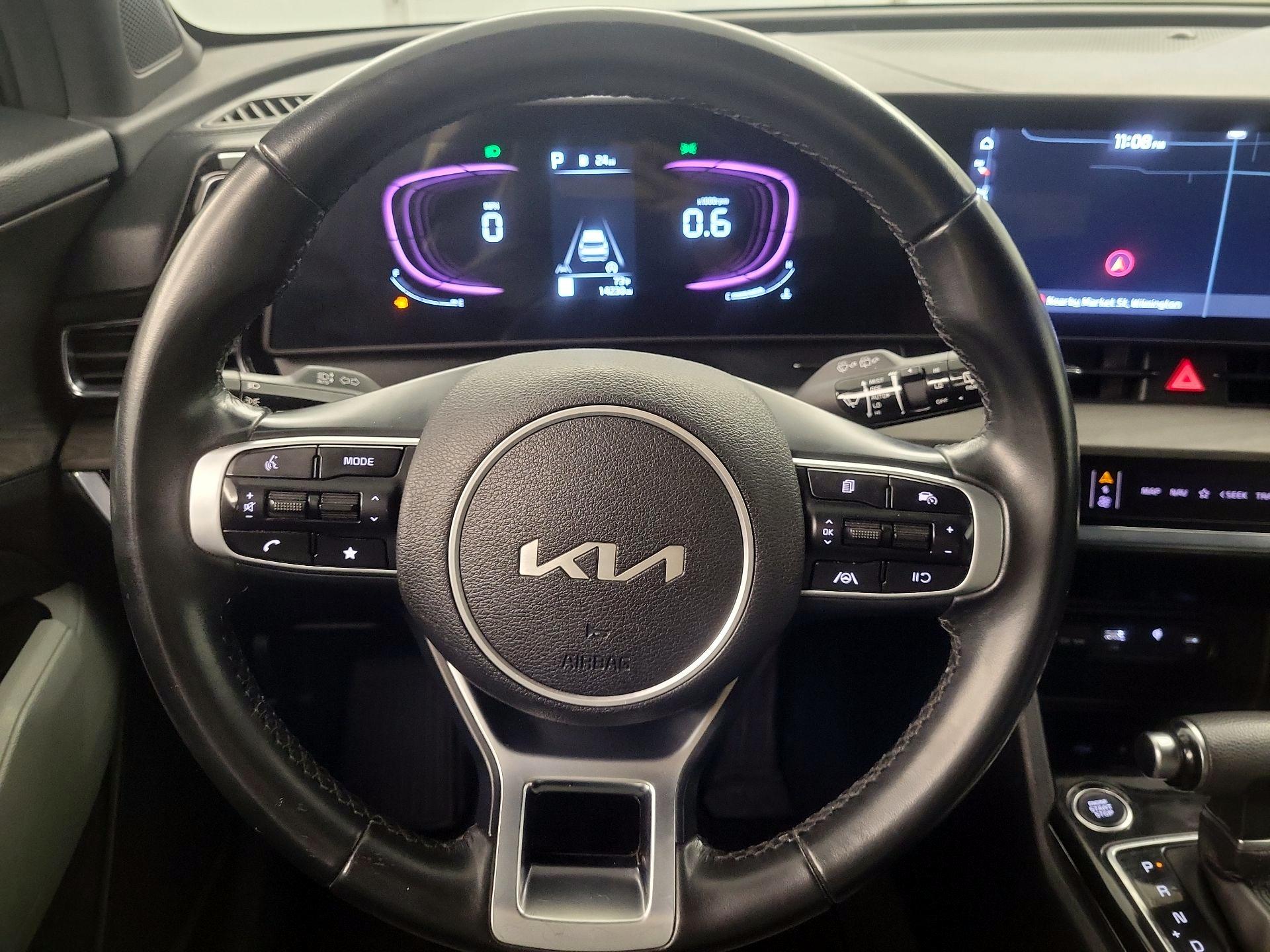 Thumbnail: 2023 Kia Sportage - 10