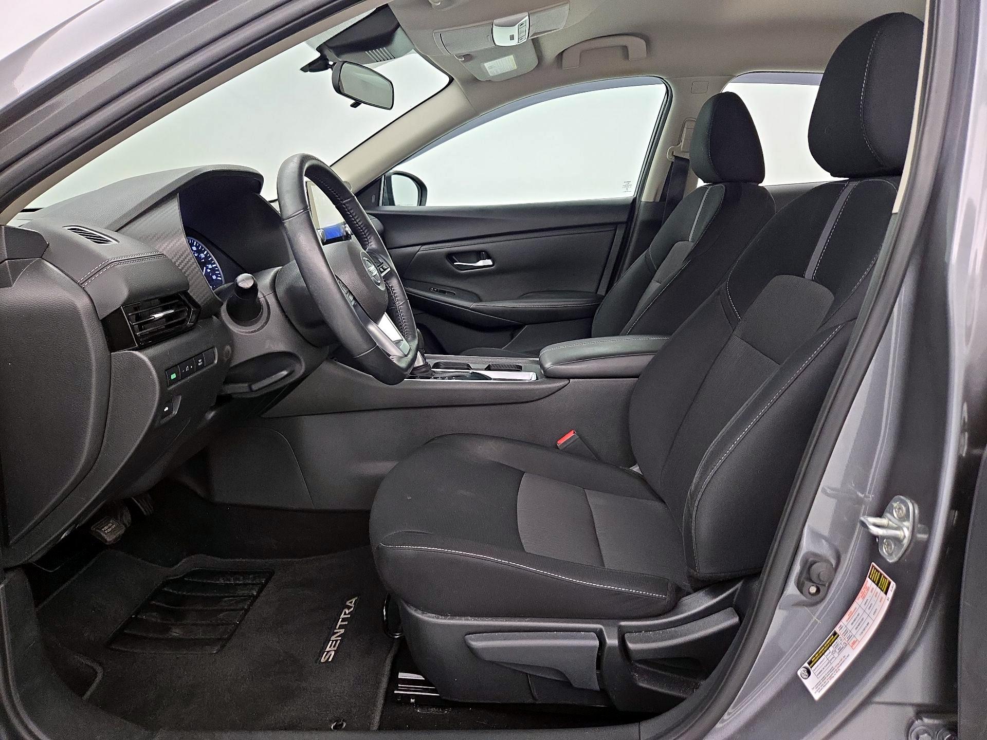 Thumbnail: 2023 Nissan Sentra - 11