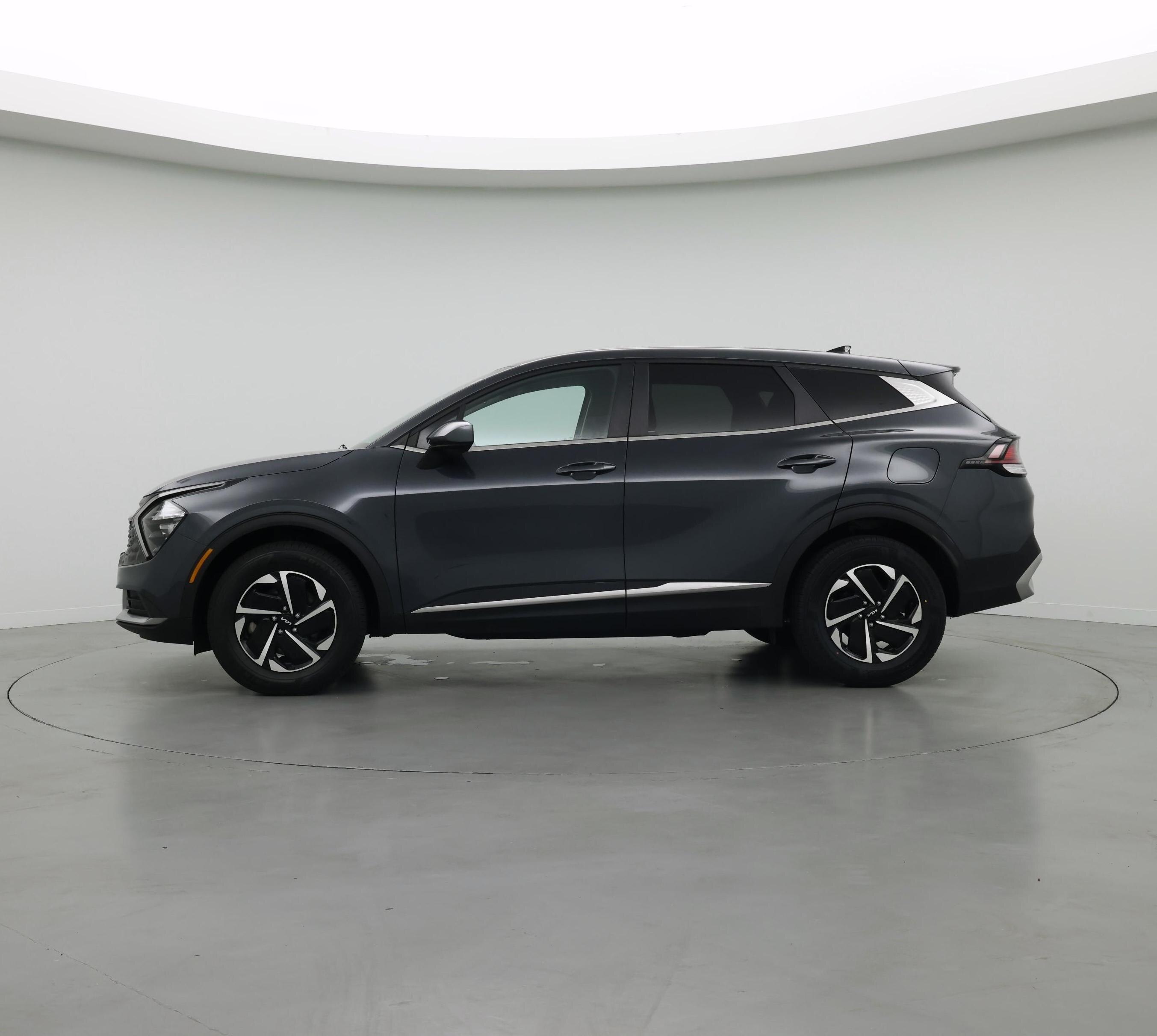 Thumbnail: 2023 Kia Sportage - 3