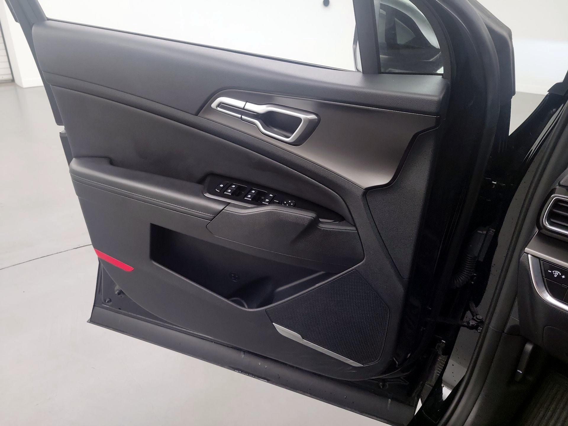Thumbnail: 2024 Kia Sportage - 12