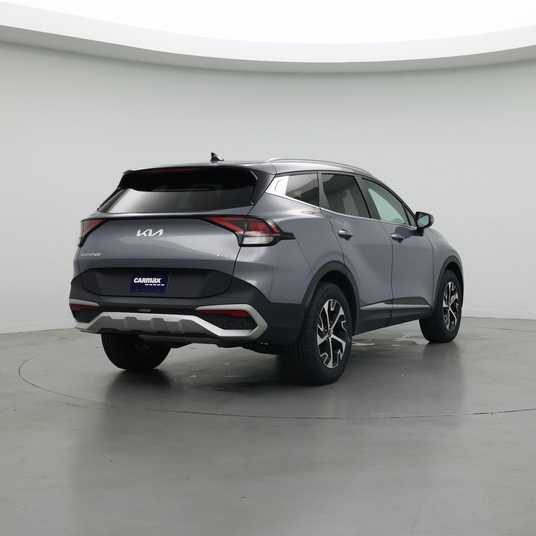Thumbnail: 2023 Kia Sportage - 8