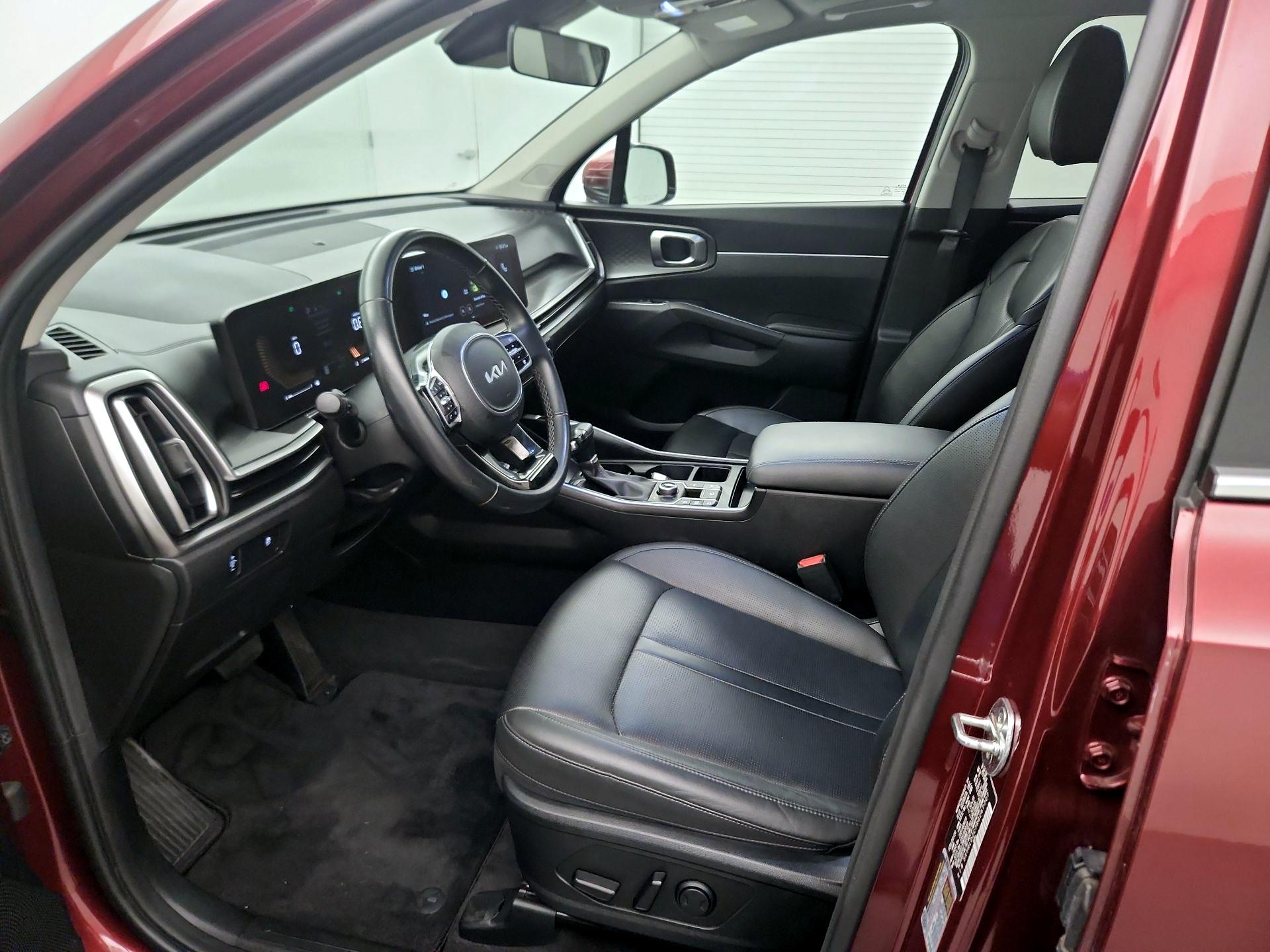 Thumbnail: 2024 Kia Sorento - 11