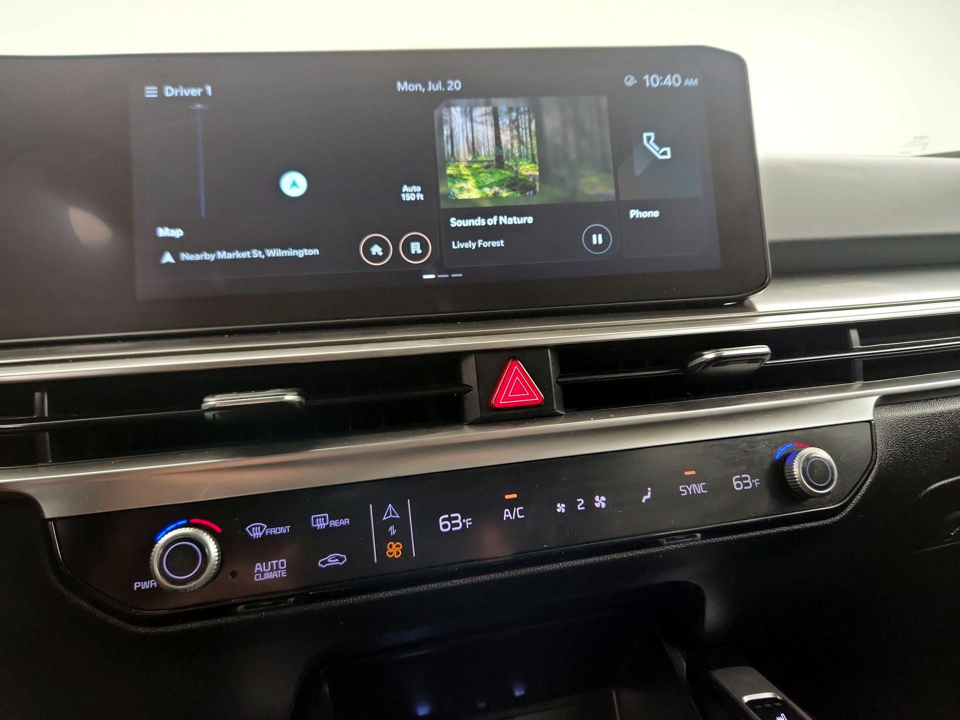 Thumbnail: 2024 Kia Sorento - 16