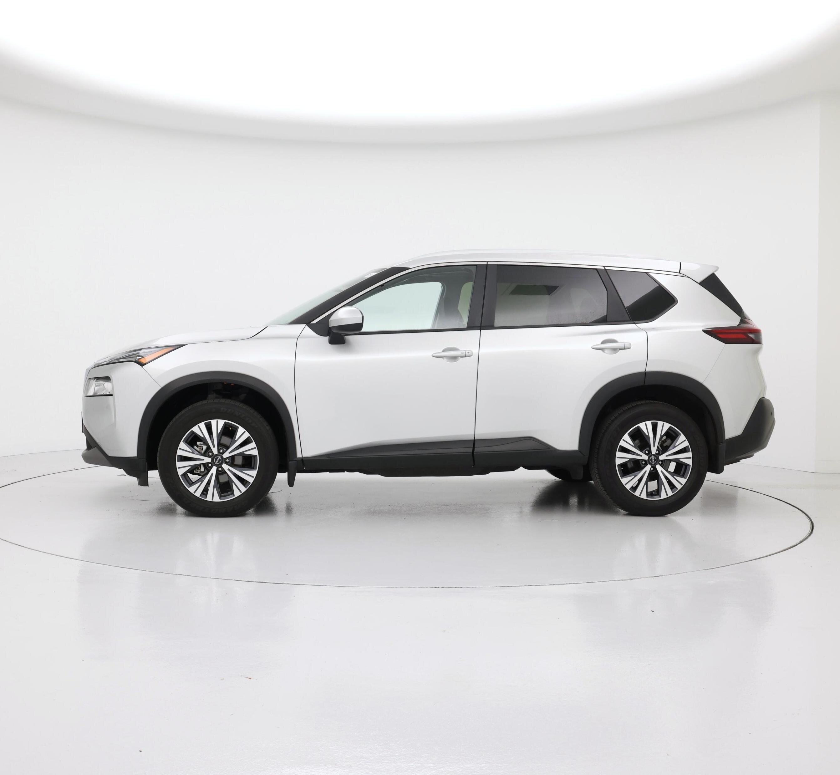 Thumbnail: 2023 Nissan Rogue - 3