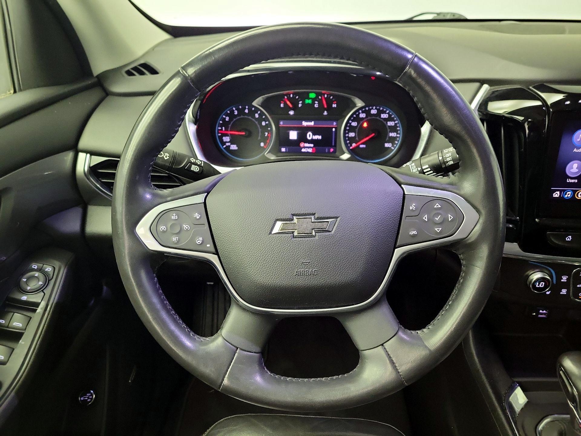 Thumbnail: 2021 Chevrolet Traverse - 10