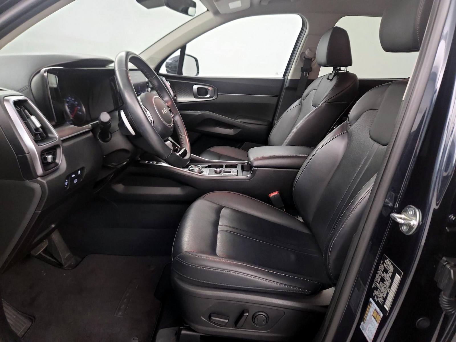 2023 Kia Sorento EX Hybrid - Photo 12