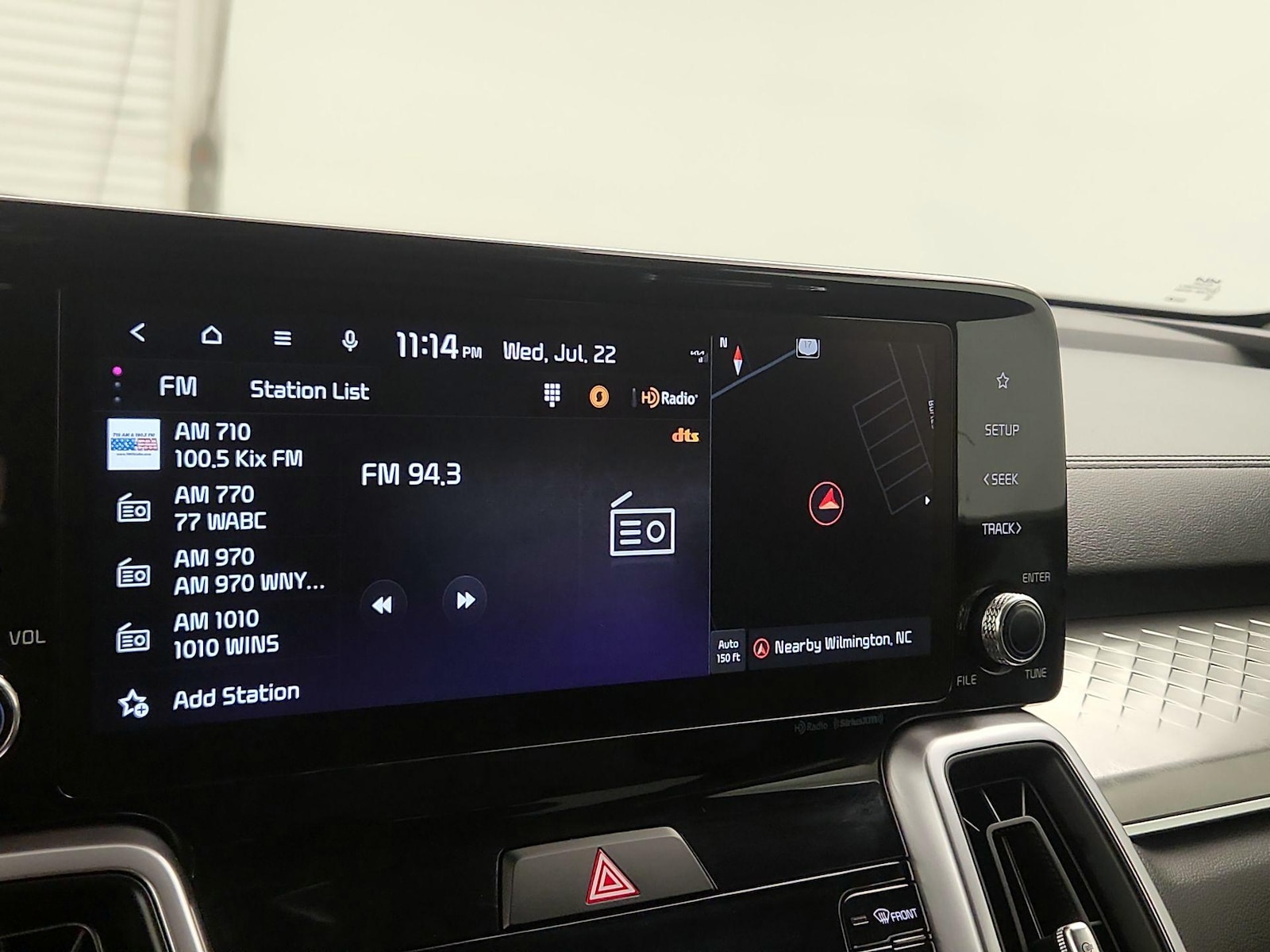 2023 Kia Sorento EX Hybrid - Photo 16