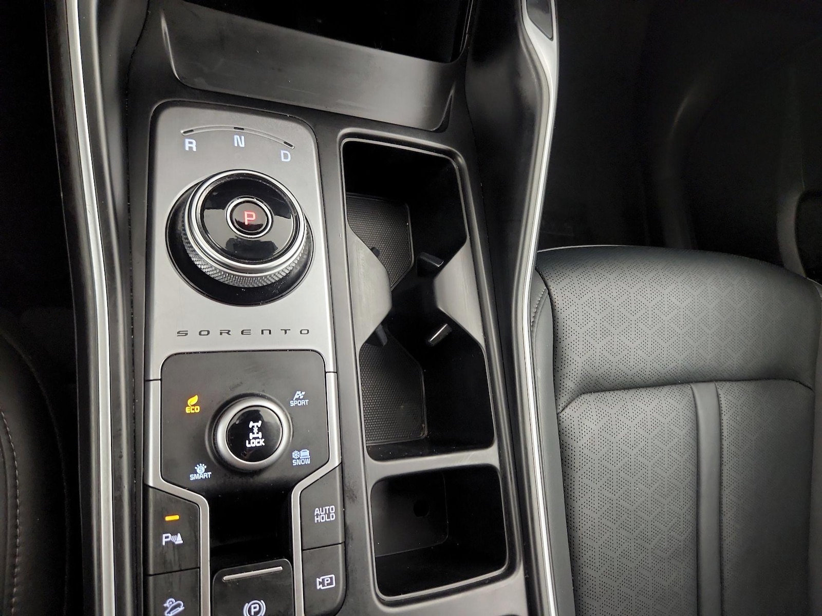 2023 Kia Sorento EX Hybrid - Photo 18