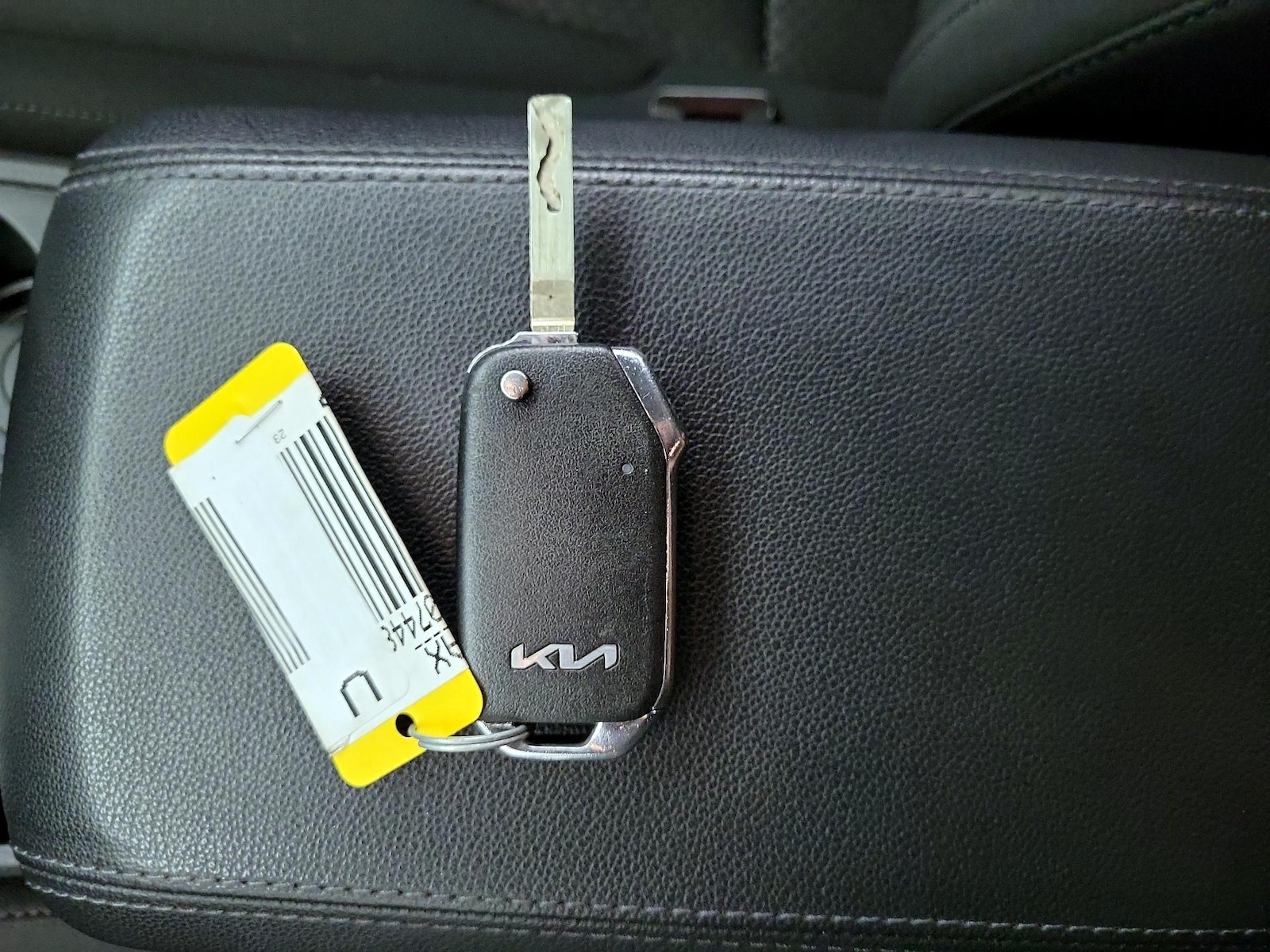 2023 Kia Sportage LX Hybrid - Photo 23