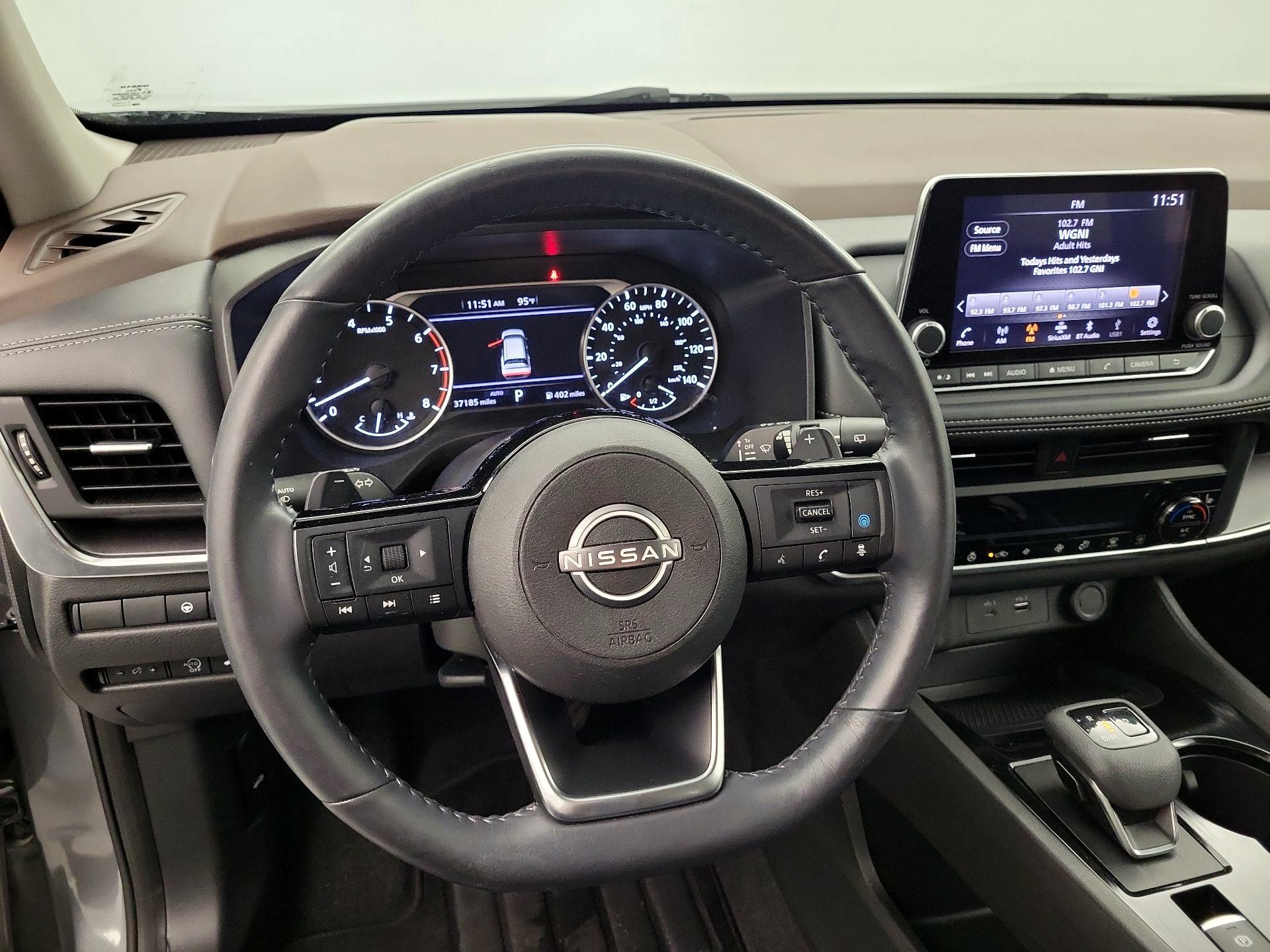 Thumbnail: 2023 Nissan Rogue - 10