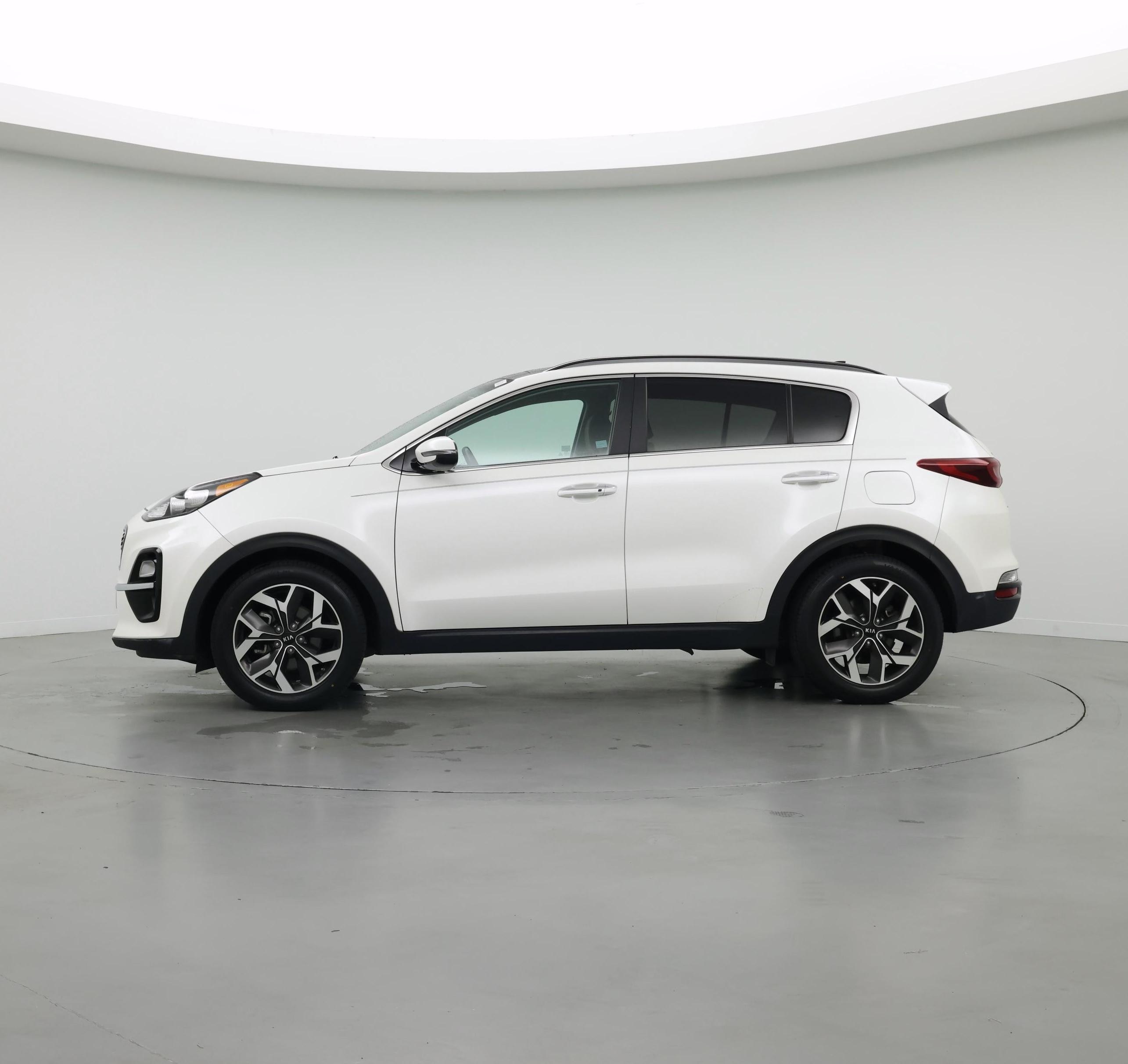 Thumbnail: 2022 Kia Sportage - 3