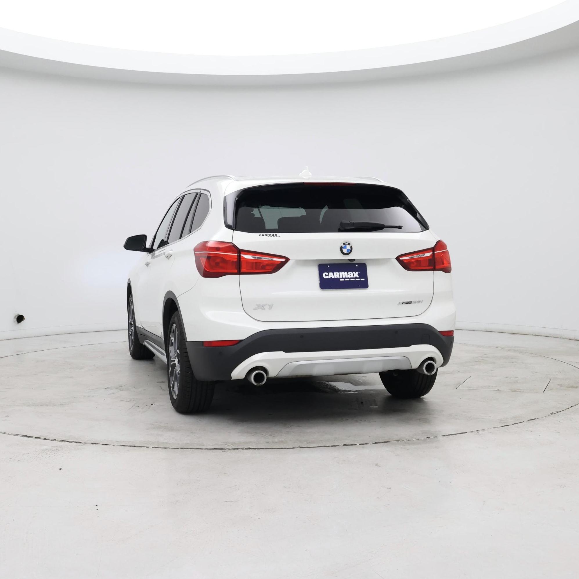 Thumbnail: 2022 BMW X1 - 6
