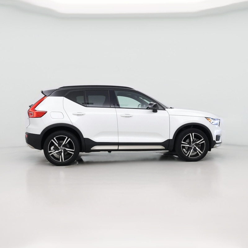 2021 Volvo XC40 T4 R-Design
