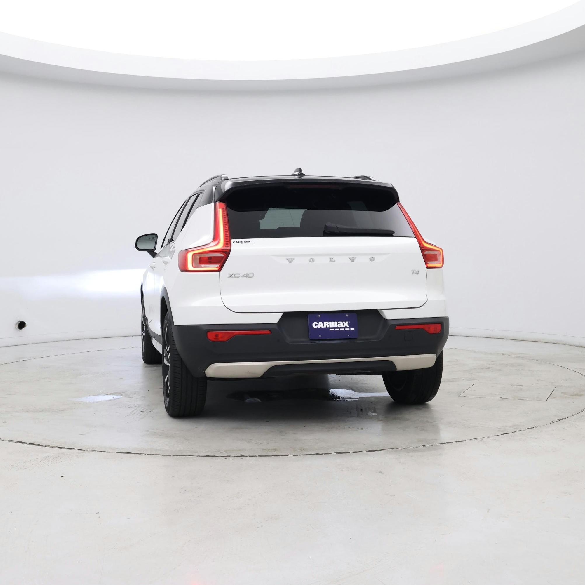 Thumbnail: 2021 Volvo XC40 - 6