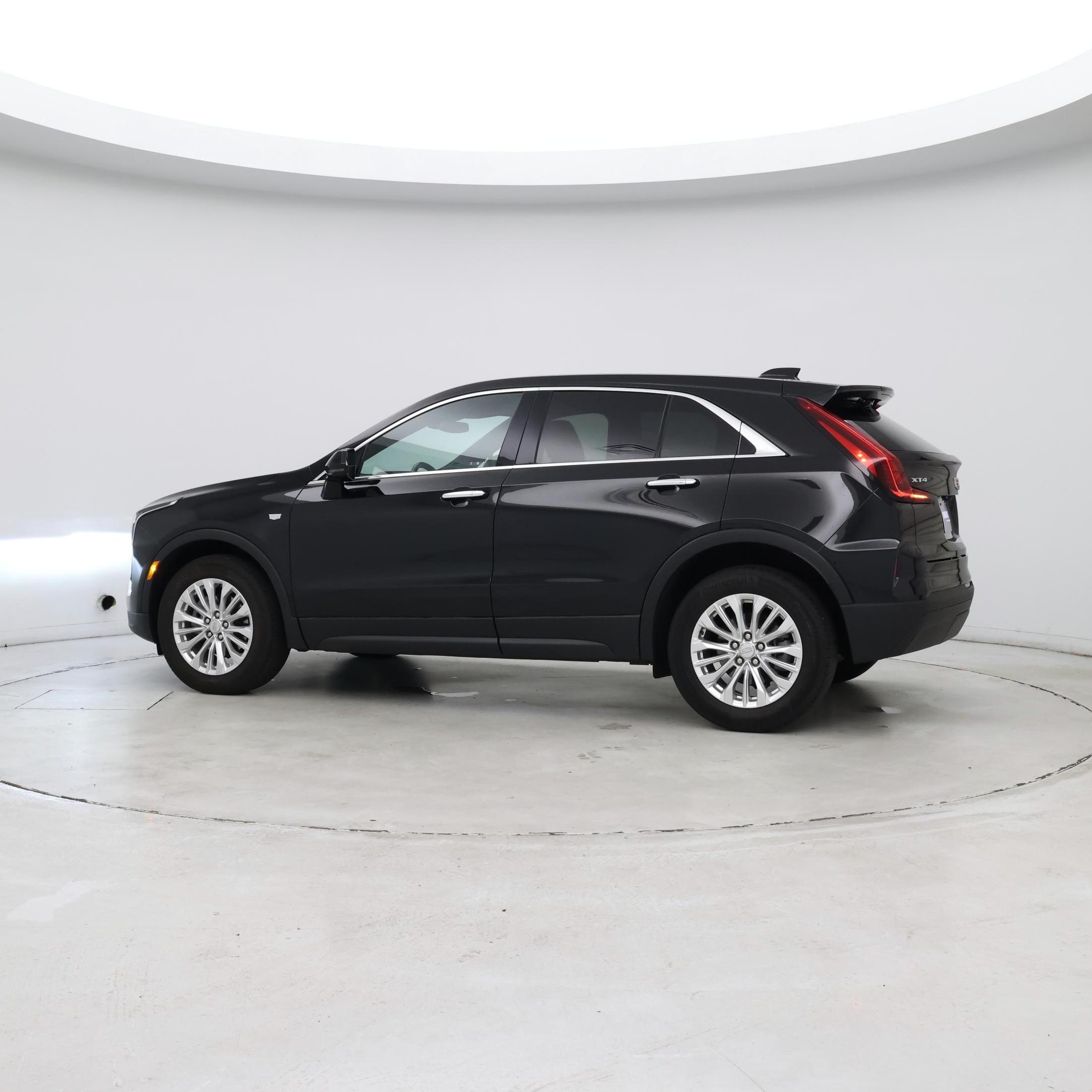 Thumbnail: 2024 Cadillac XT4 - 6