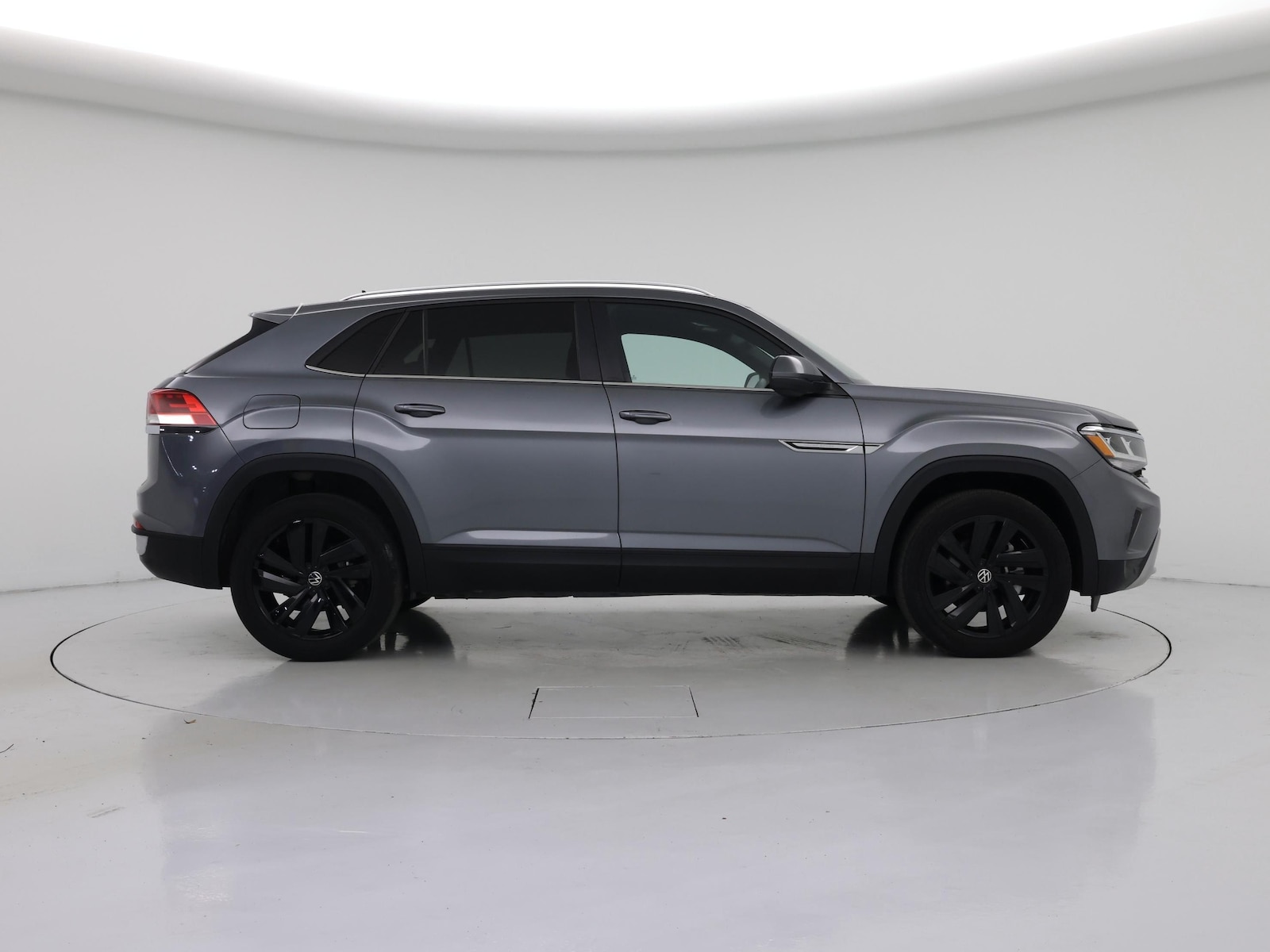 2023 Volkswagen Atlas Cross Sport 8