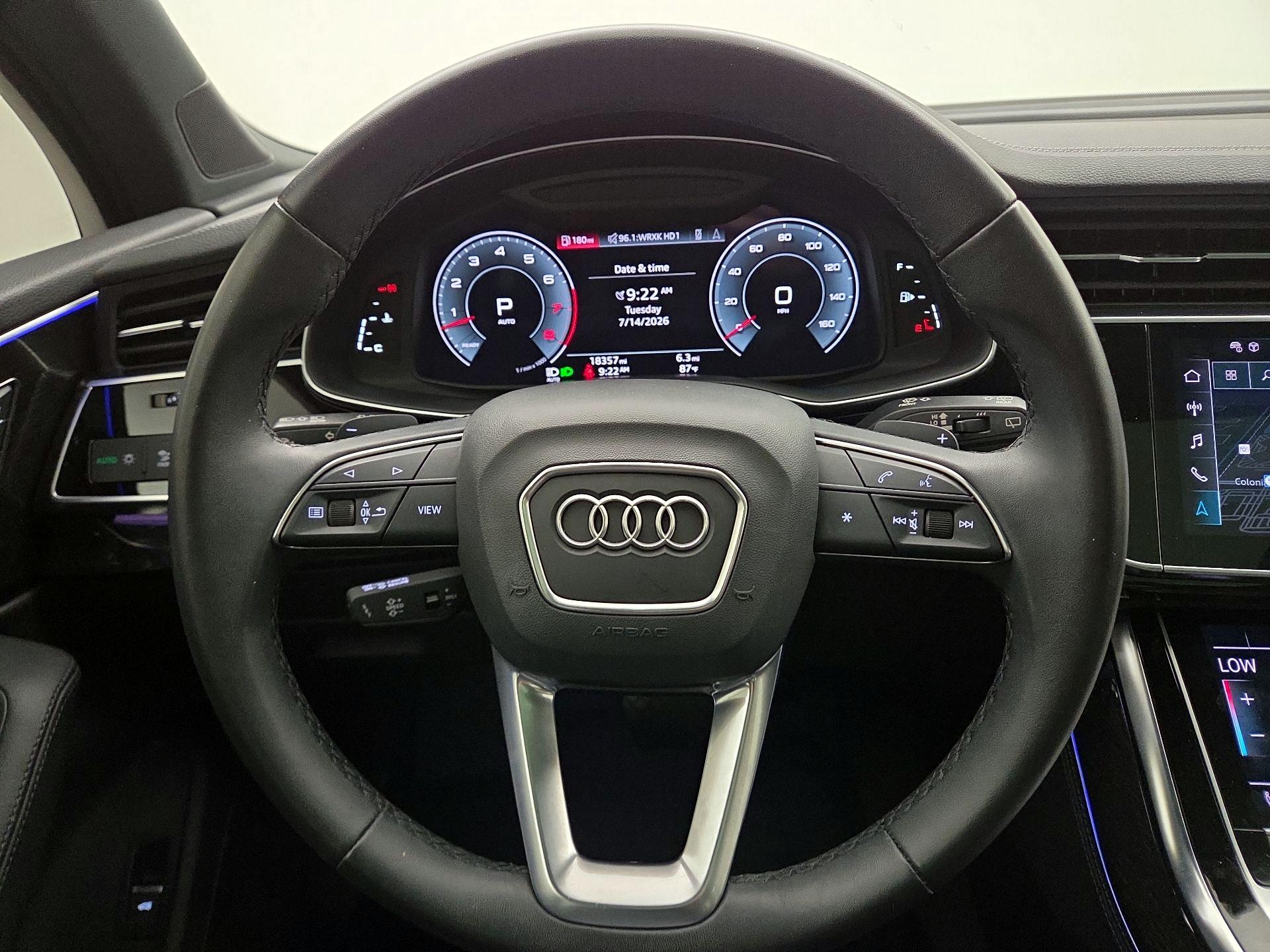 Thumbnail: 2023 Audi Q7 - 10
