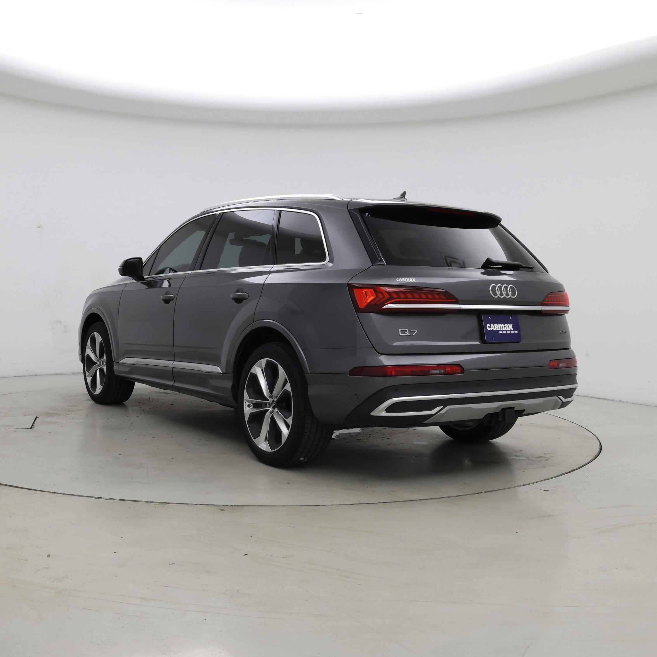 Thumbnail: 2023 Audi Q7 - 2