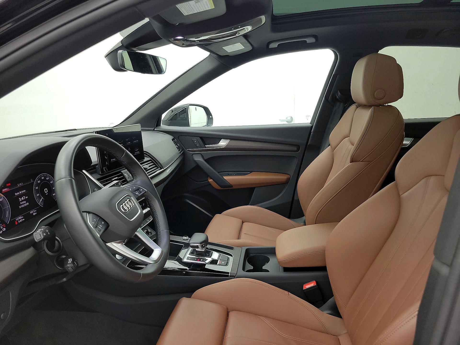 Thumbnail: 2024 Audi Q5 - 11