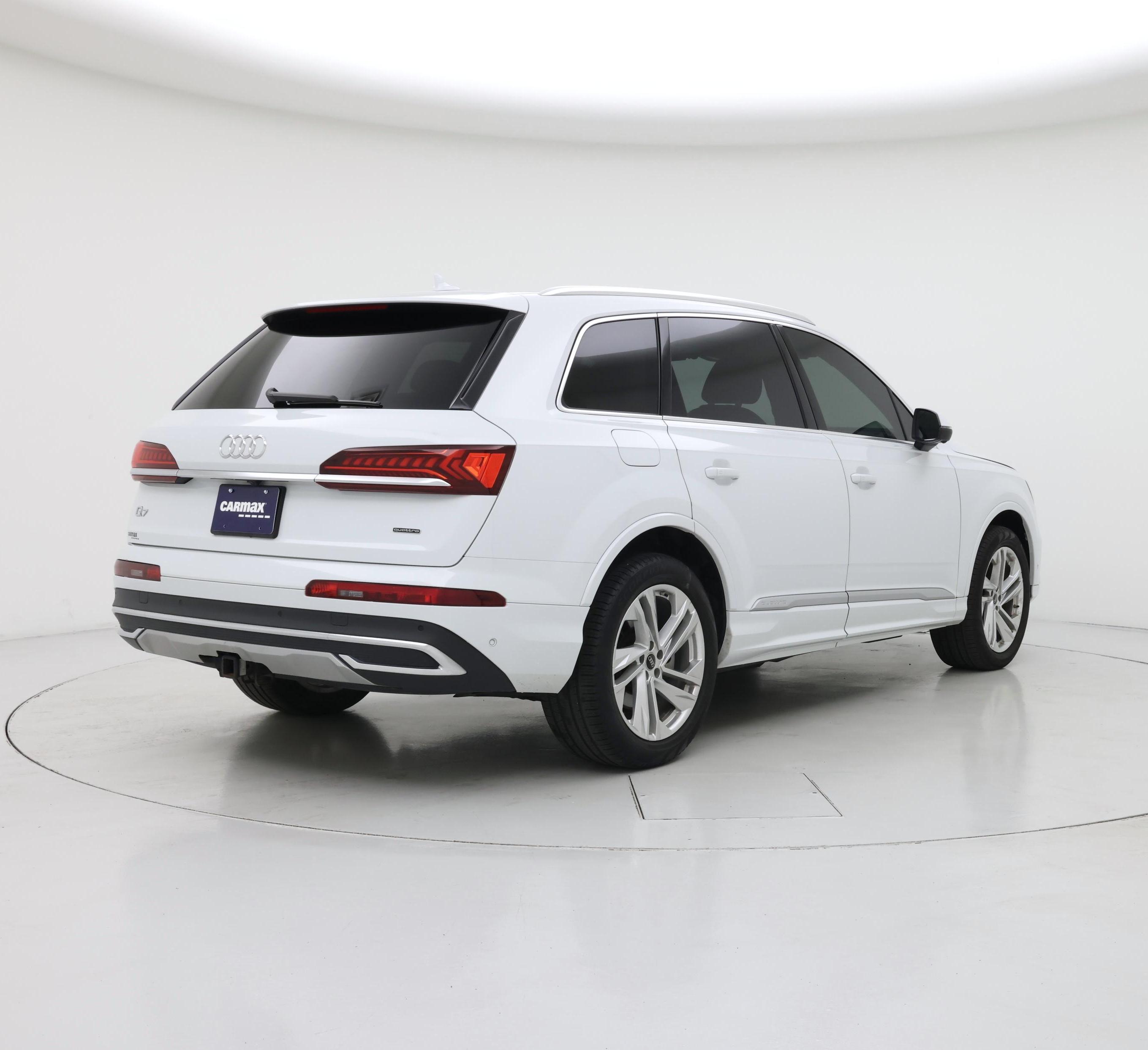 Thumbnail: 2023 Audi Q7 - 8