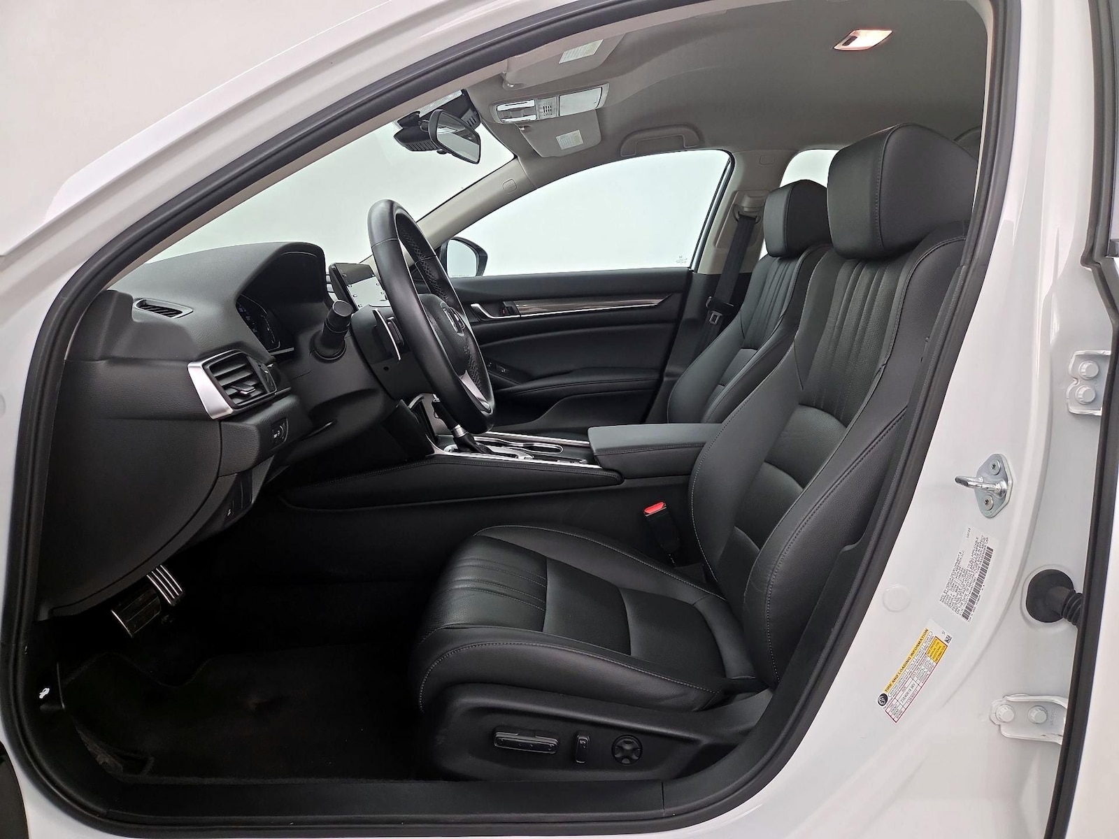 2022 Honda Accord Sport SE - Photo 12