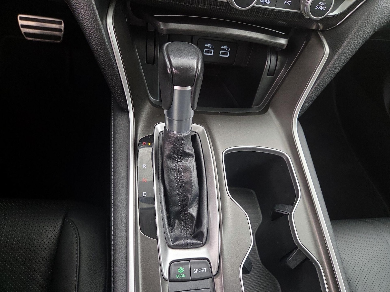 2022 Honda Accord Sport SE - Photo 18