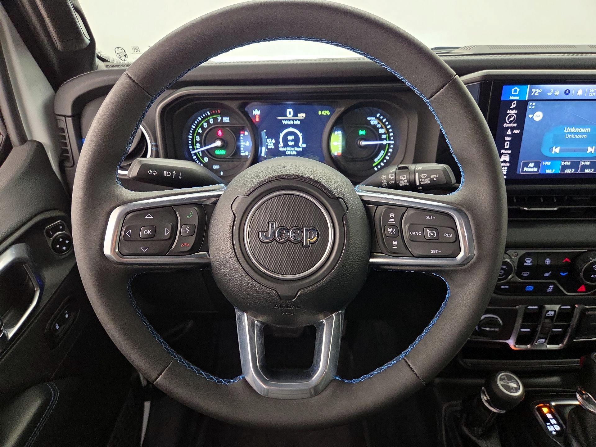 Thumbnail: 2024 Jeep Wrangler - 10