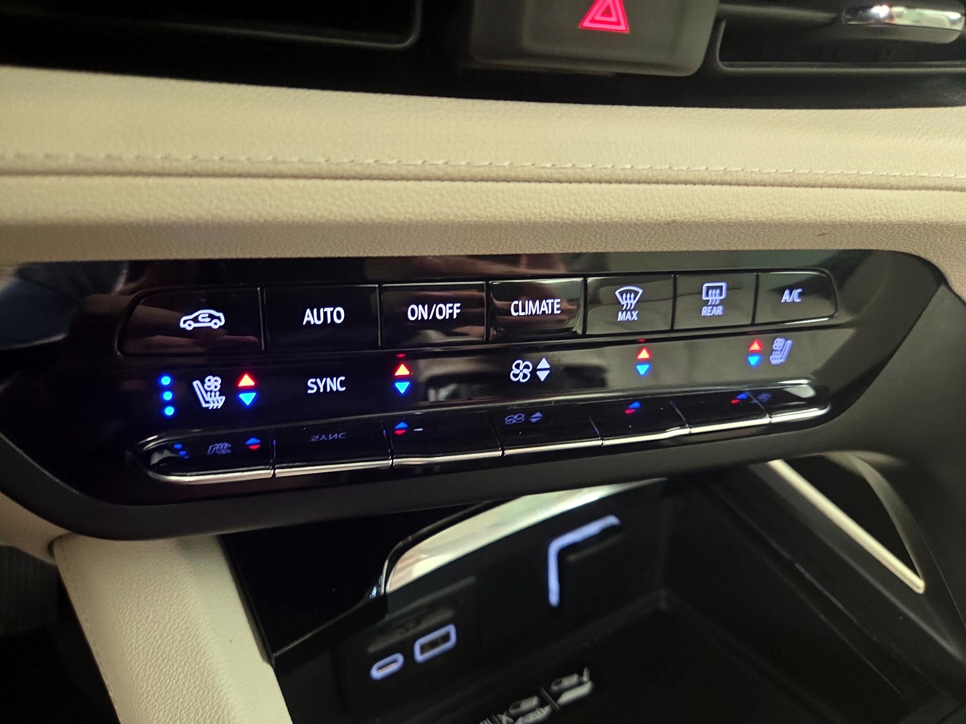 Thumbnail: 2021 Buick Envision - 17