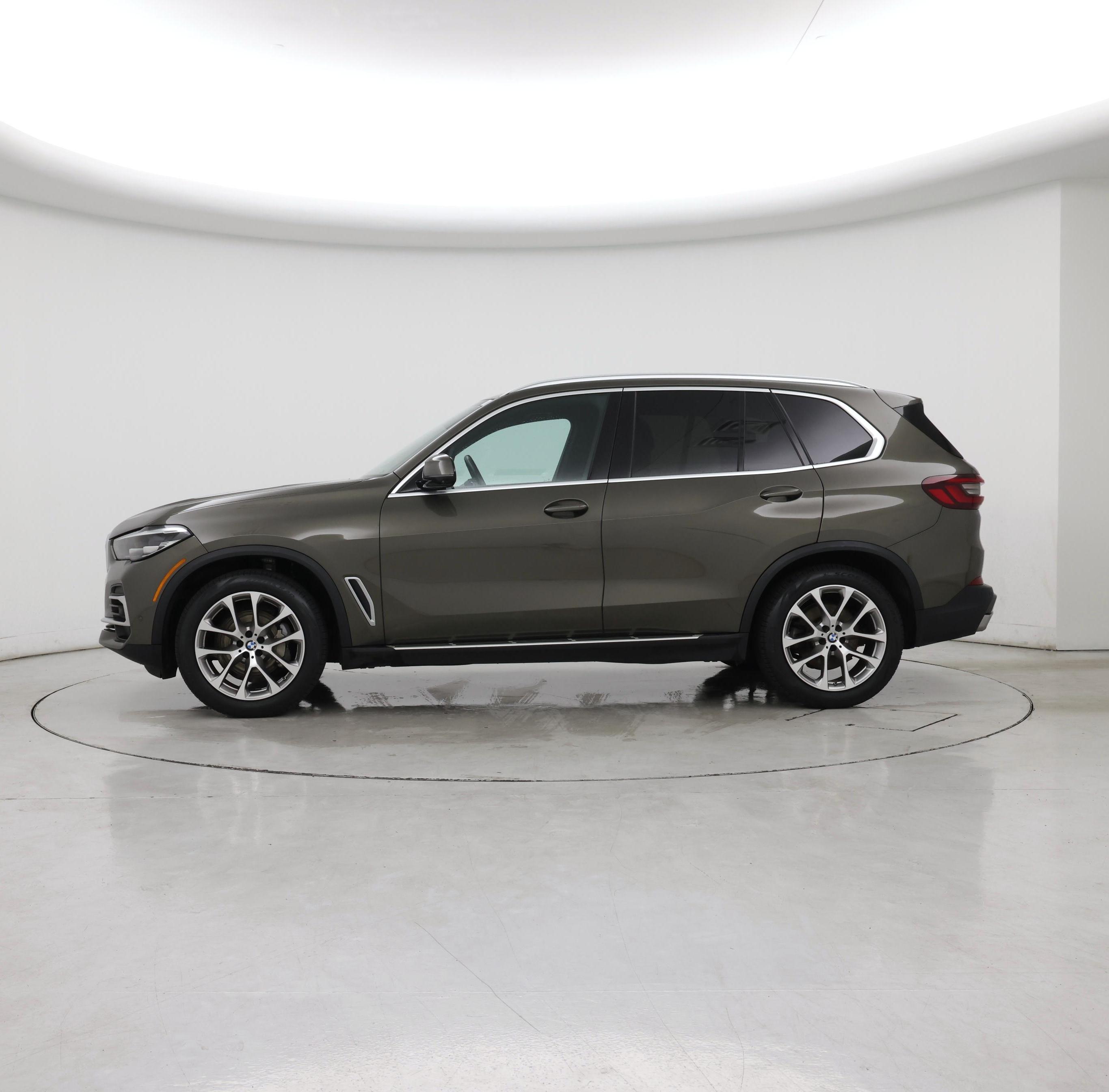 Thumbnail: 2023 BMW X5 - 3