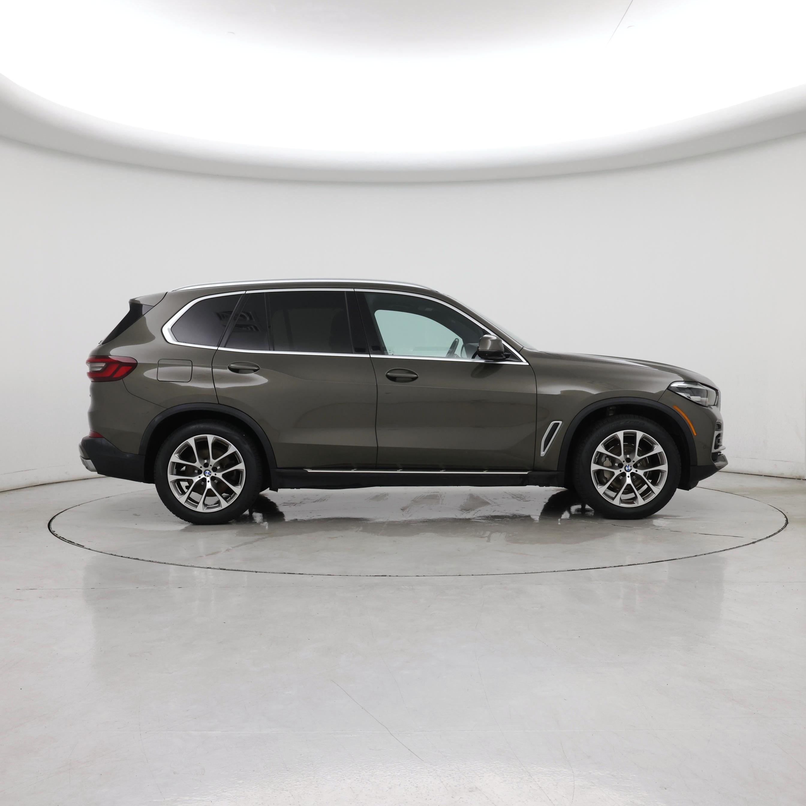 Thumbnail: 2023 BMW X5 - 7