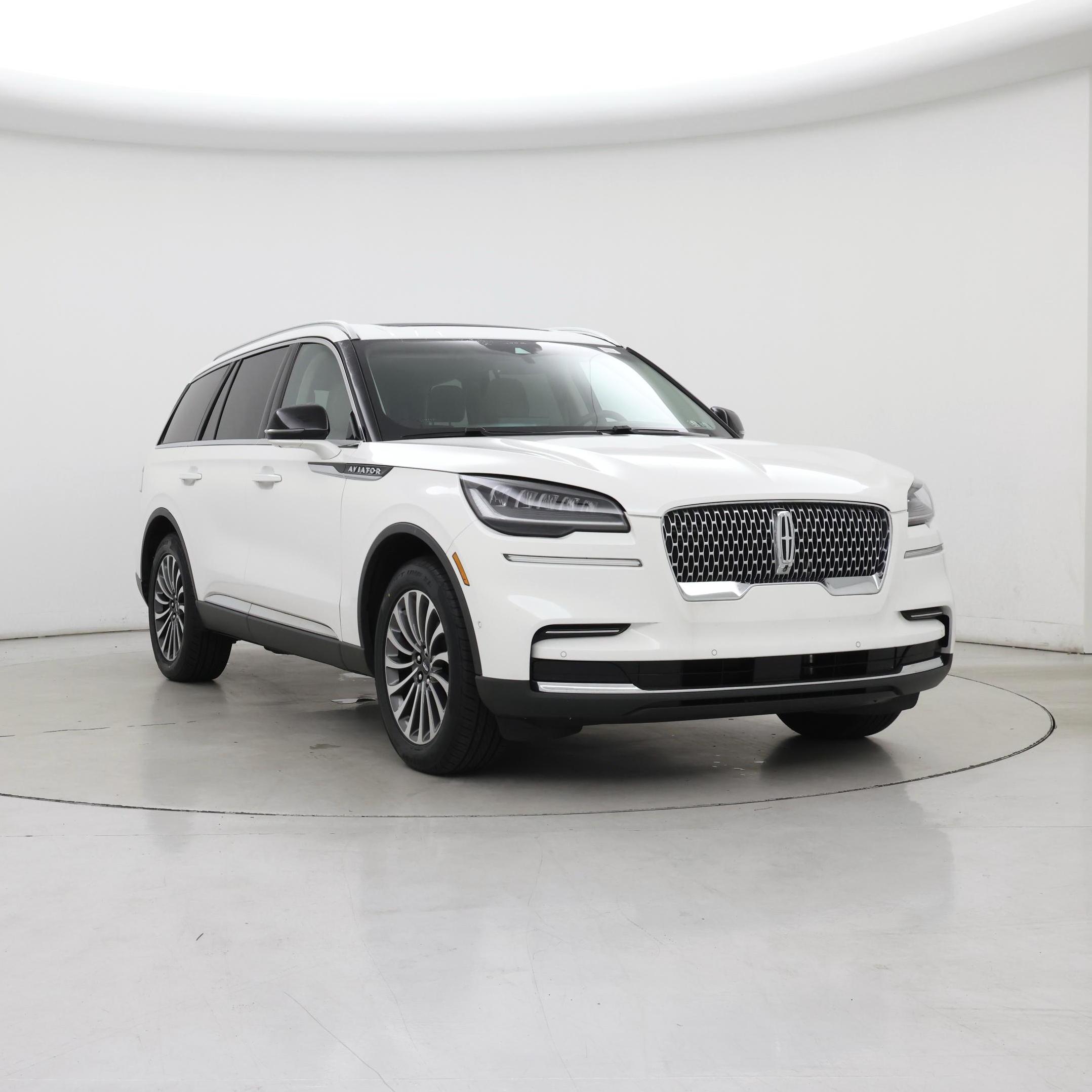 White 2022 Lincoln Aviator SUV / Crossover All-Wheel Drive Automatic