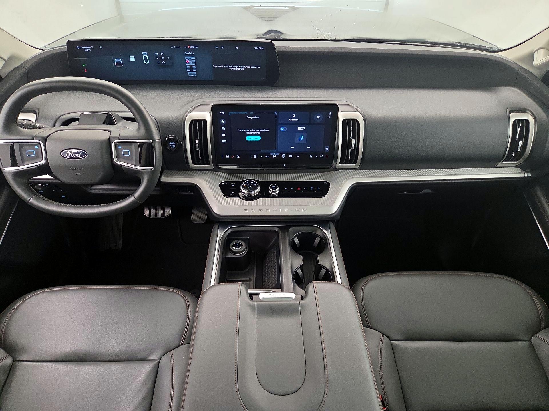 Thumbnail: 2025 Ford Expedition - 9