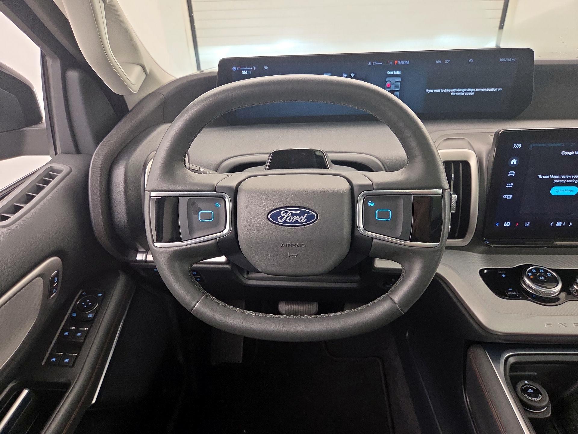 Thumbnail: 2025 Ford Expedition - 10