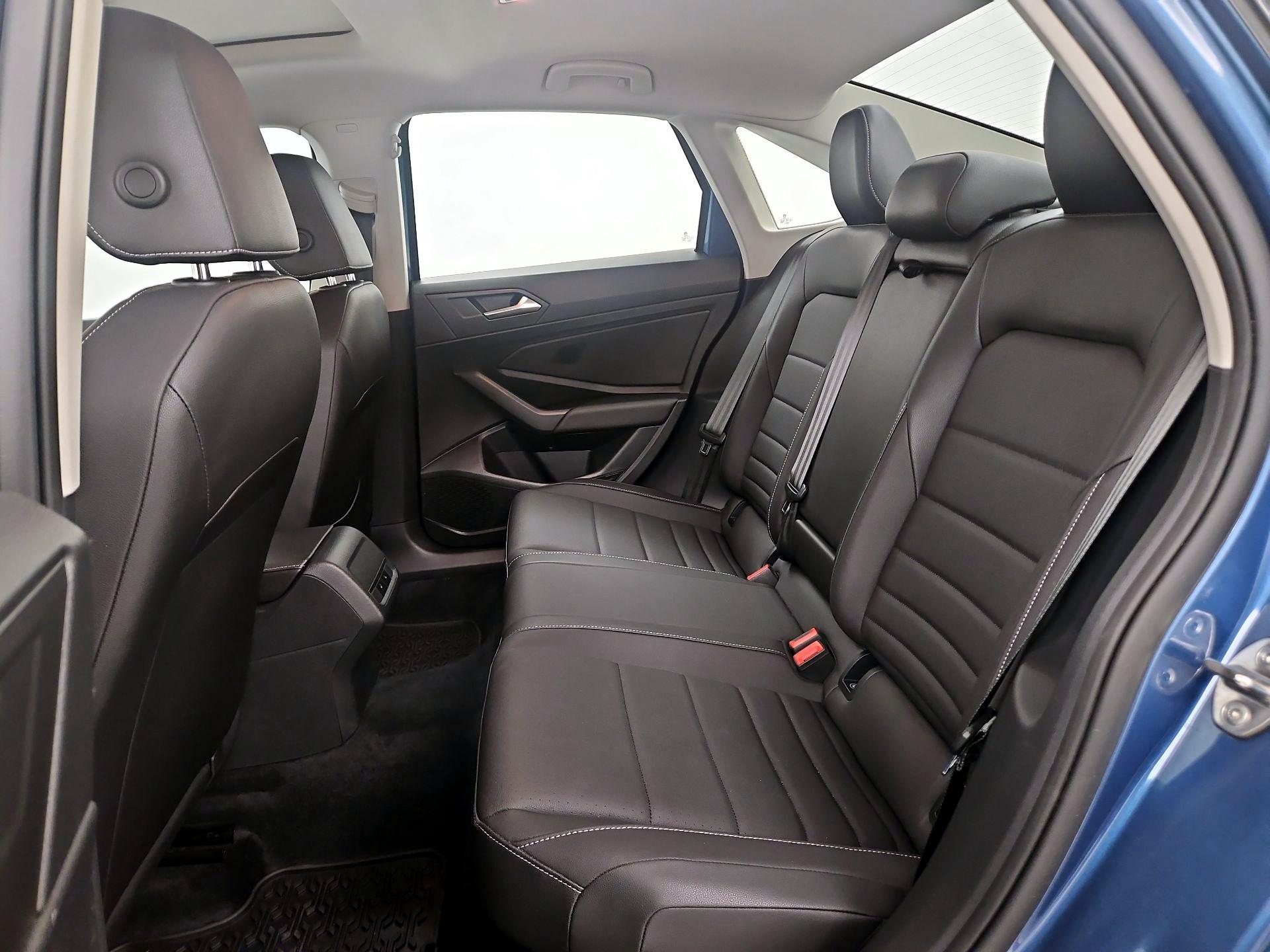Thumbnail: 2021 Volkswagen Jetta - 20