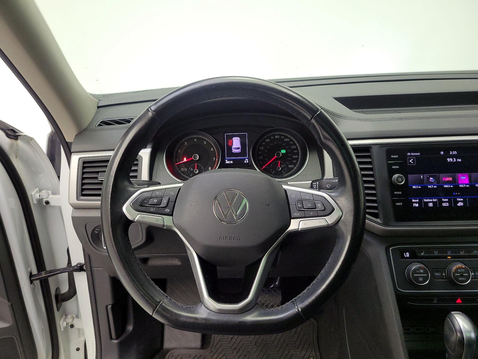 2021 Volkswagen Atlas SE w/Tech - Photo 11