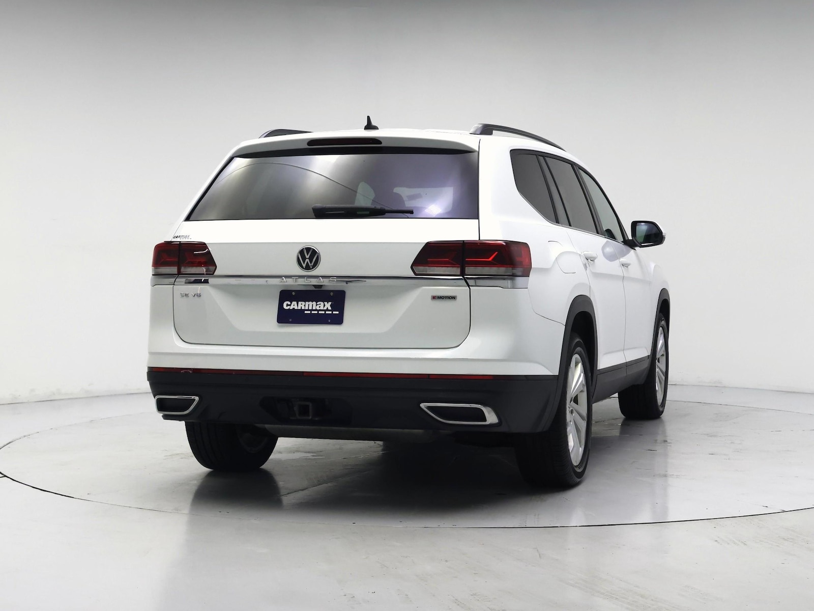 2021 Volkswagen Atlas SE w/Tech - Photo 9