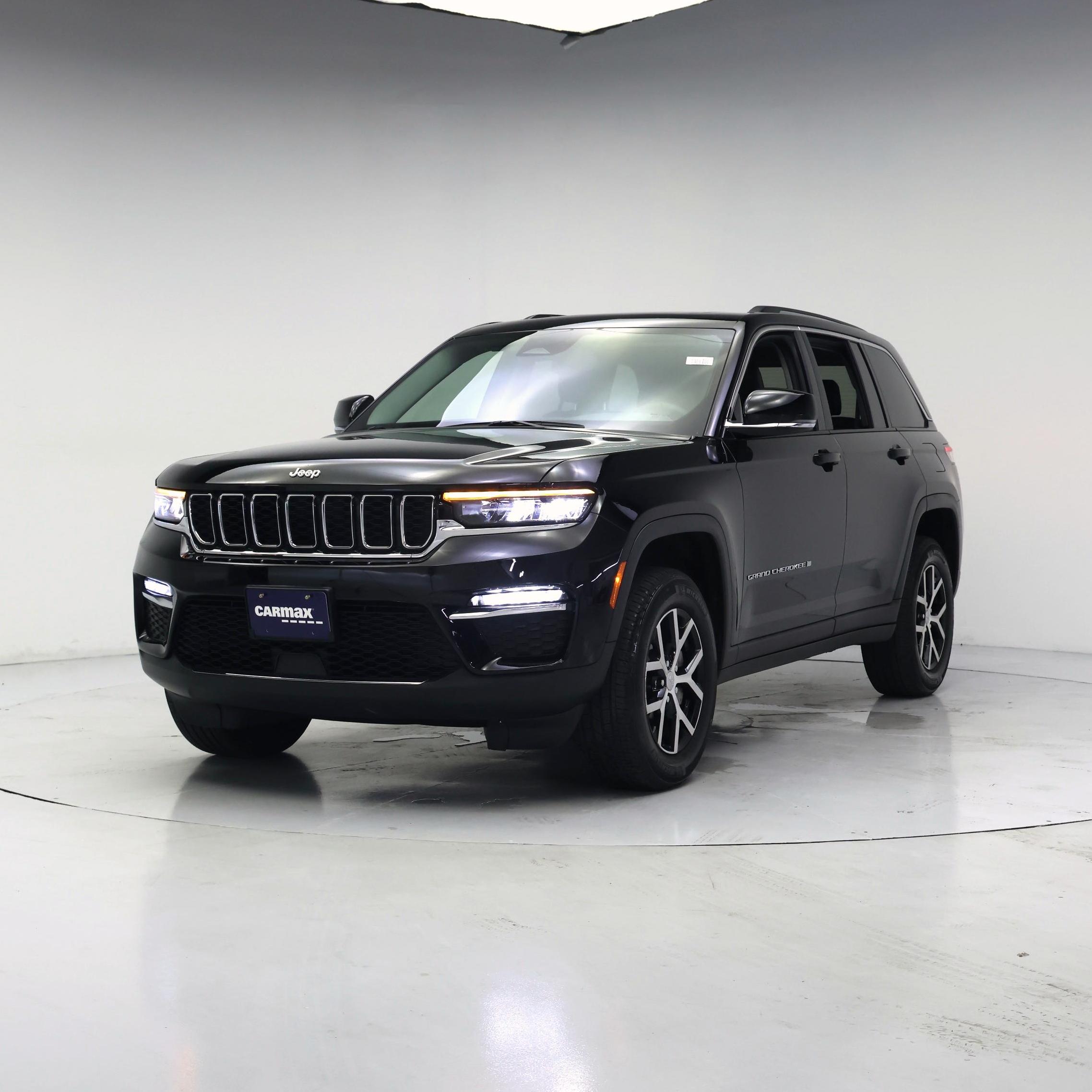 Thumbnail: 2023 Jeep Grand Cherokee - 4