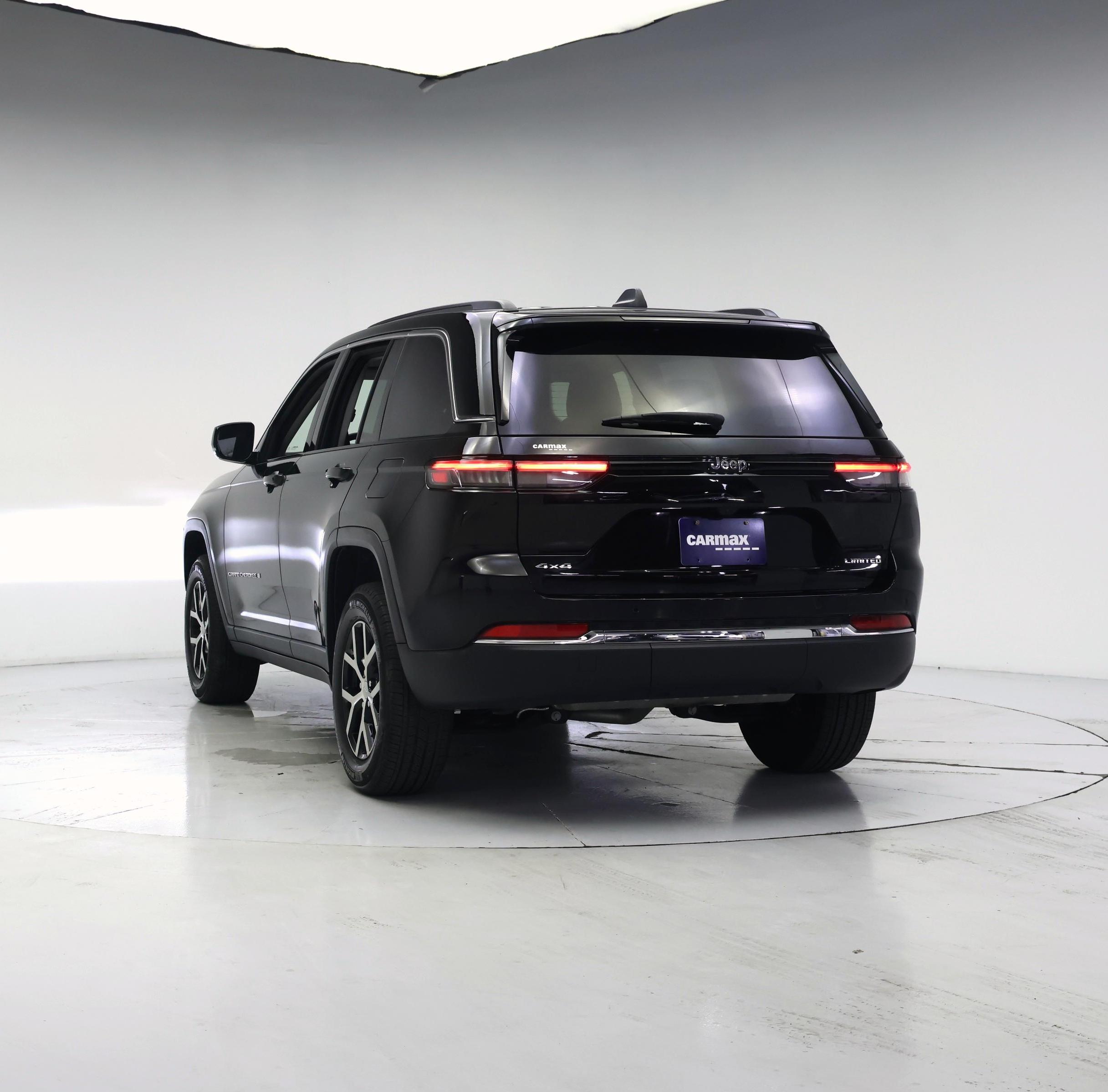 Thumbnail: 2023 Jeep Grand Cherokee - 6
