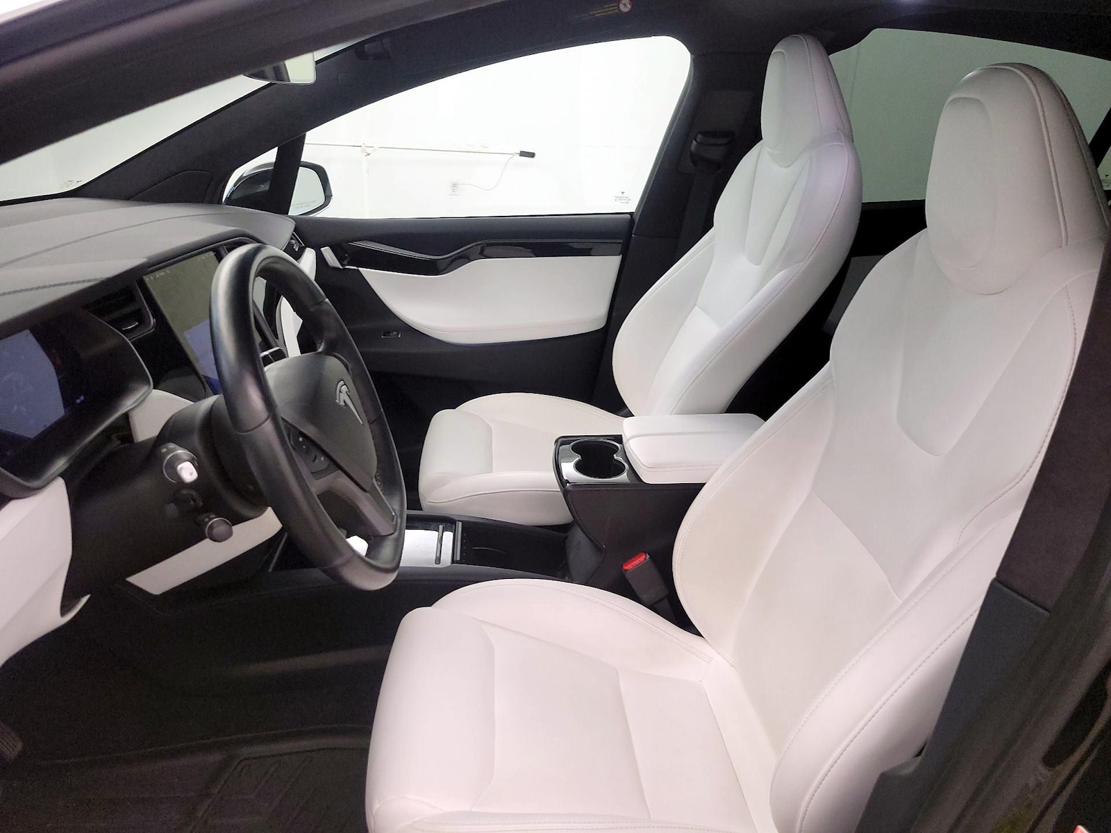 2020 Tesla Model X Long Range - Photo 12