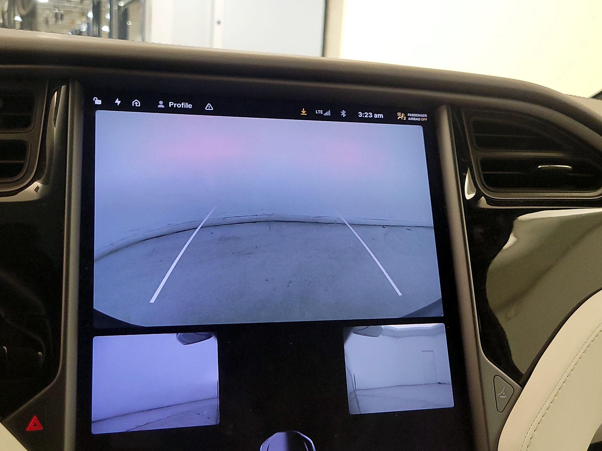 Thumbnail: 2020 Tesla Model X - 14