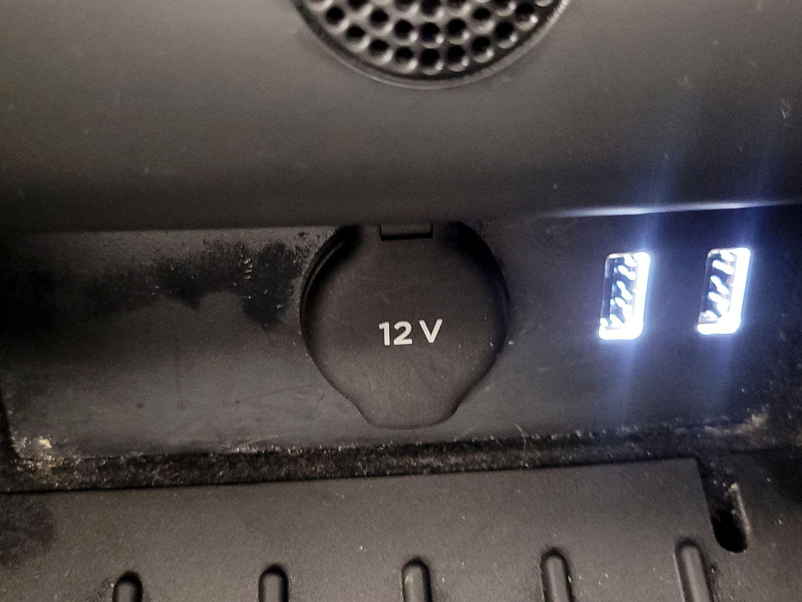 2020 Tesla Model X Long Range - Photo 19