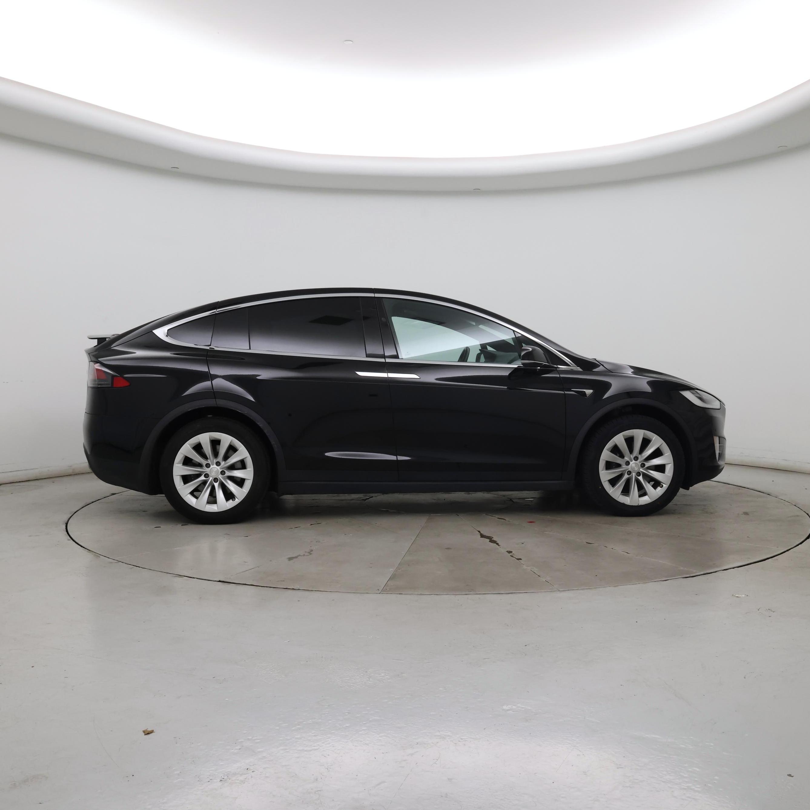 Thumbnail: 2020 Tesla Model X - 7