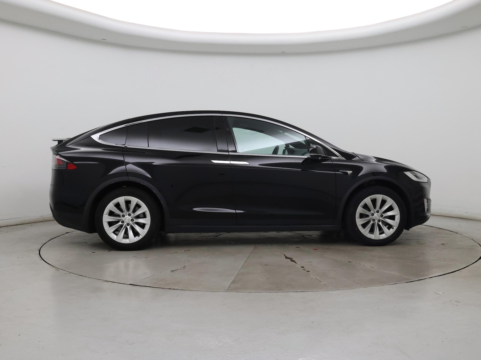 2020 Tesla Model X Long Range - Photo 8