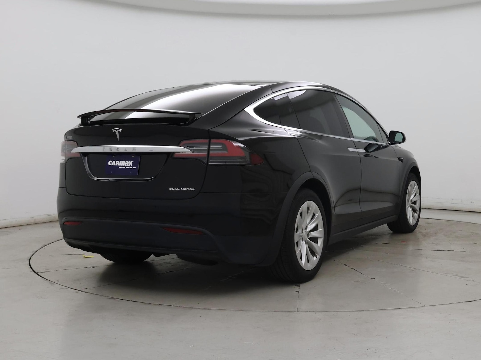 2020 Tesla Model X Long Range - Photo 9